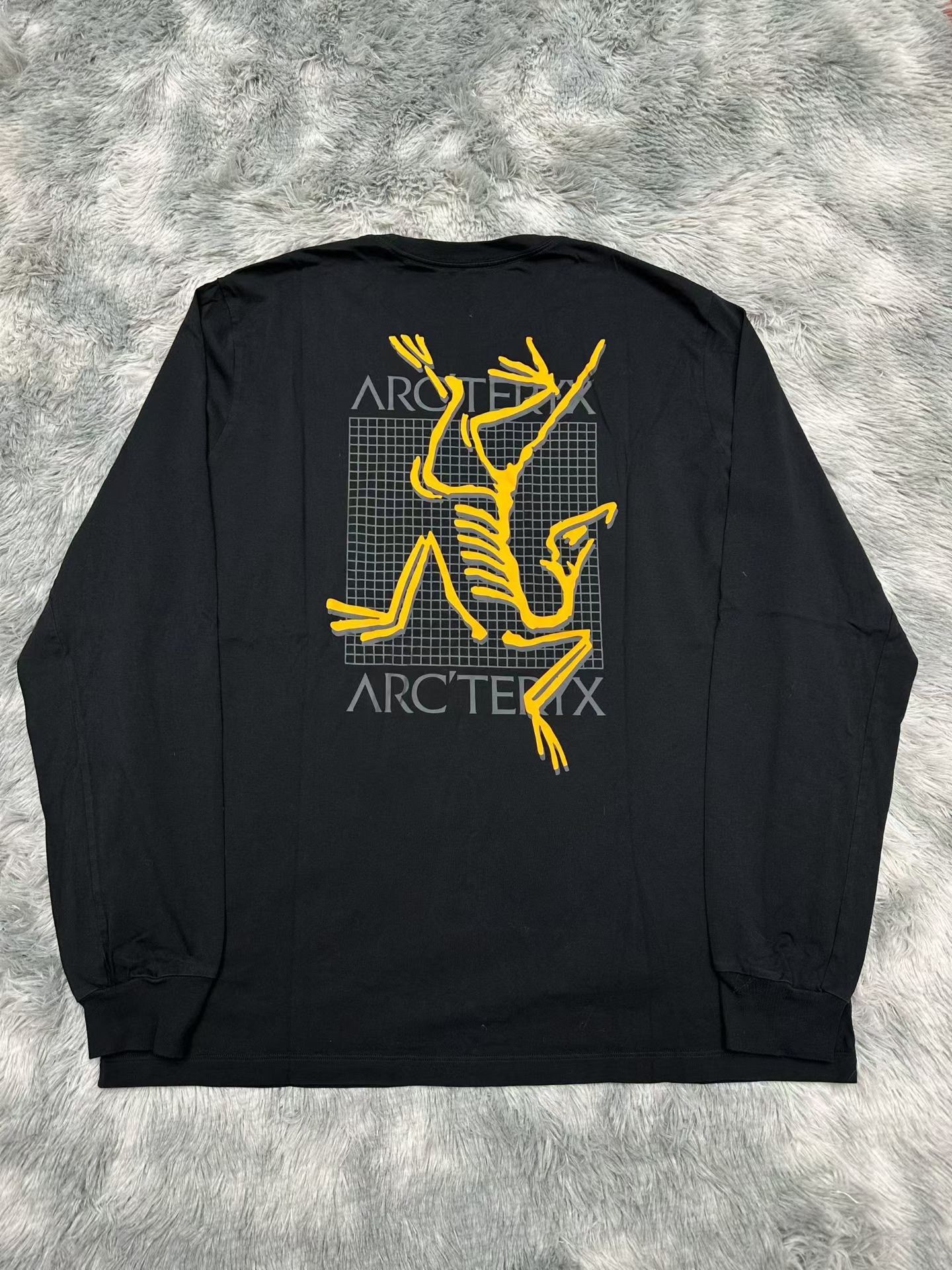 Arc'teryx Arc'teryx Retro Multi T-Shirt xl Men Size US XL / EU 56 / 4 - 2 Thumbnail