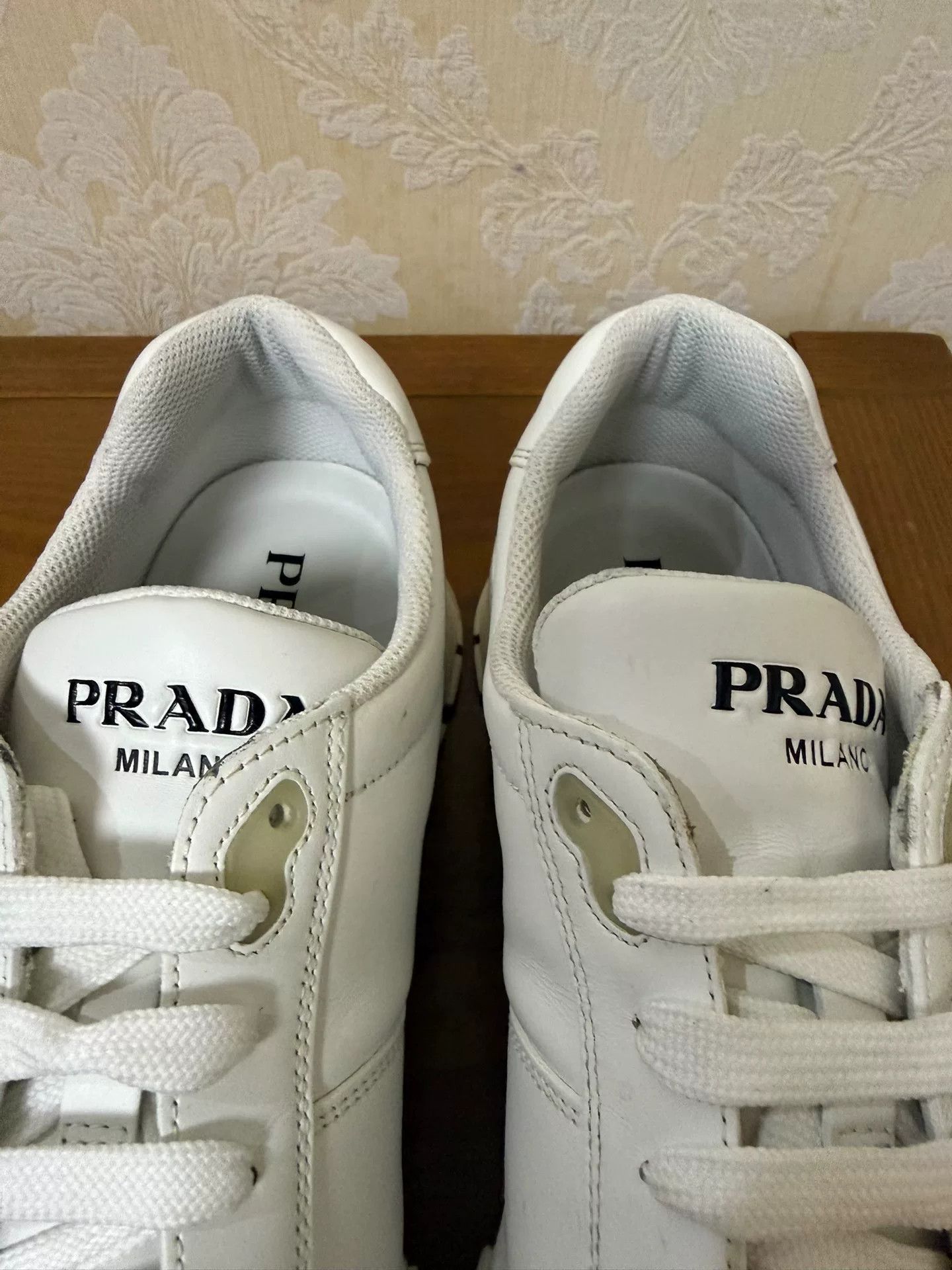 Prada Prada Orange Lowtop Sneakers 42 Men Size US 9 / EU 42 - 6 Thumbnail