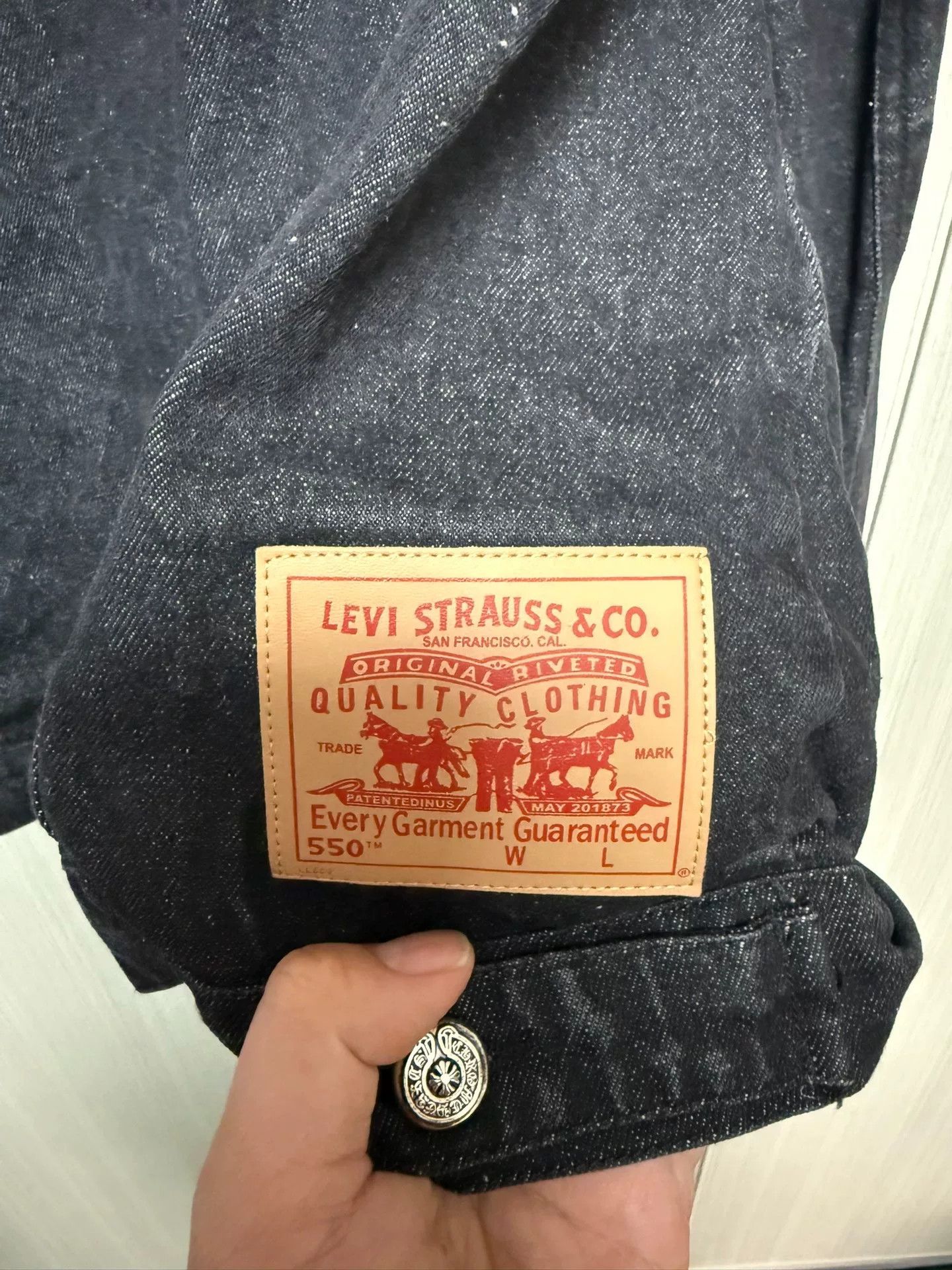 Levi's Levi's Denim Orange Light Jacket l Men Size US L / EU 52-54 / 3 - 3 Thumbnail