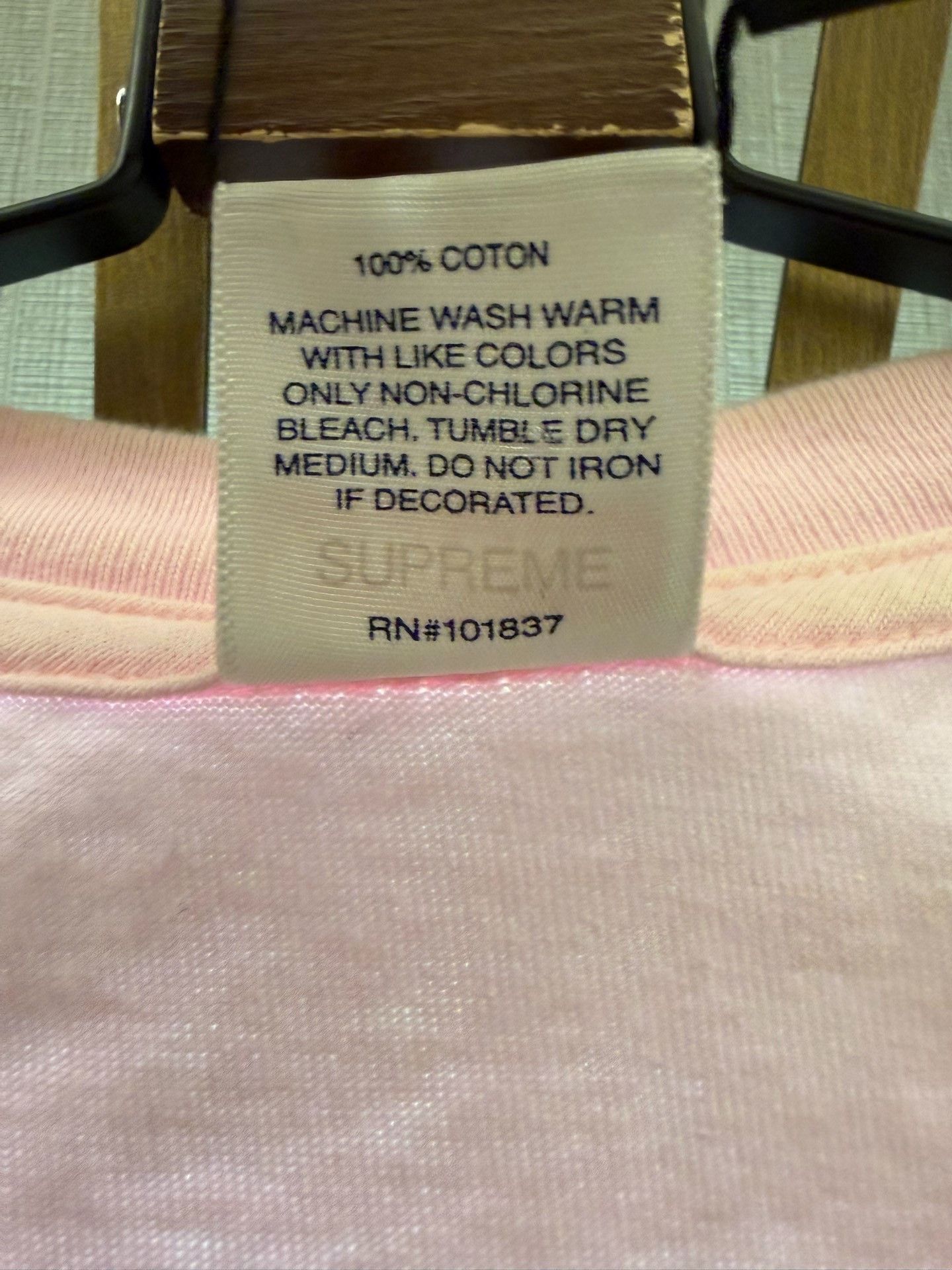 Supreme Supreme Pink T-Shirt m Men Size US M / EU 48-50 / 2 - 5 Thumbnail