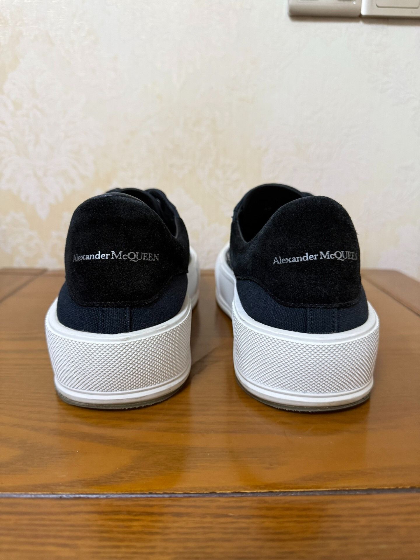 Alexander McQueen Alexander McQueen Canvas Black Lowtop Sneakers 10 Men Size US 10 / EU 43 - 3 Thumbnail