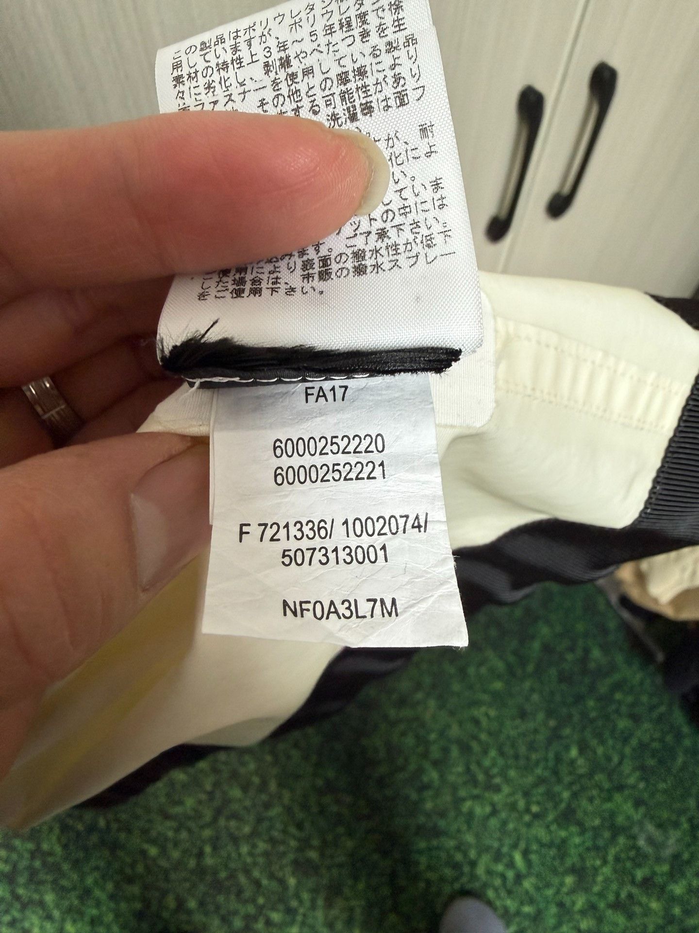 The North Face The North Face SACAI Collab Light Jacket s Men Size US S / EU 44-46 / 1 - 4 Thumbnail