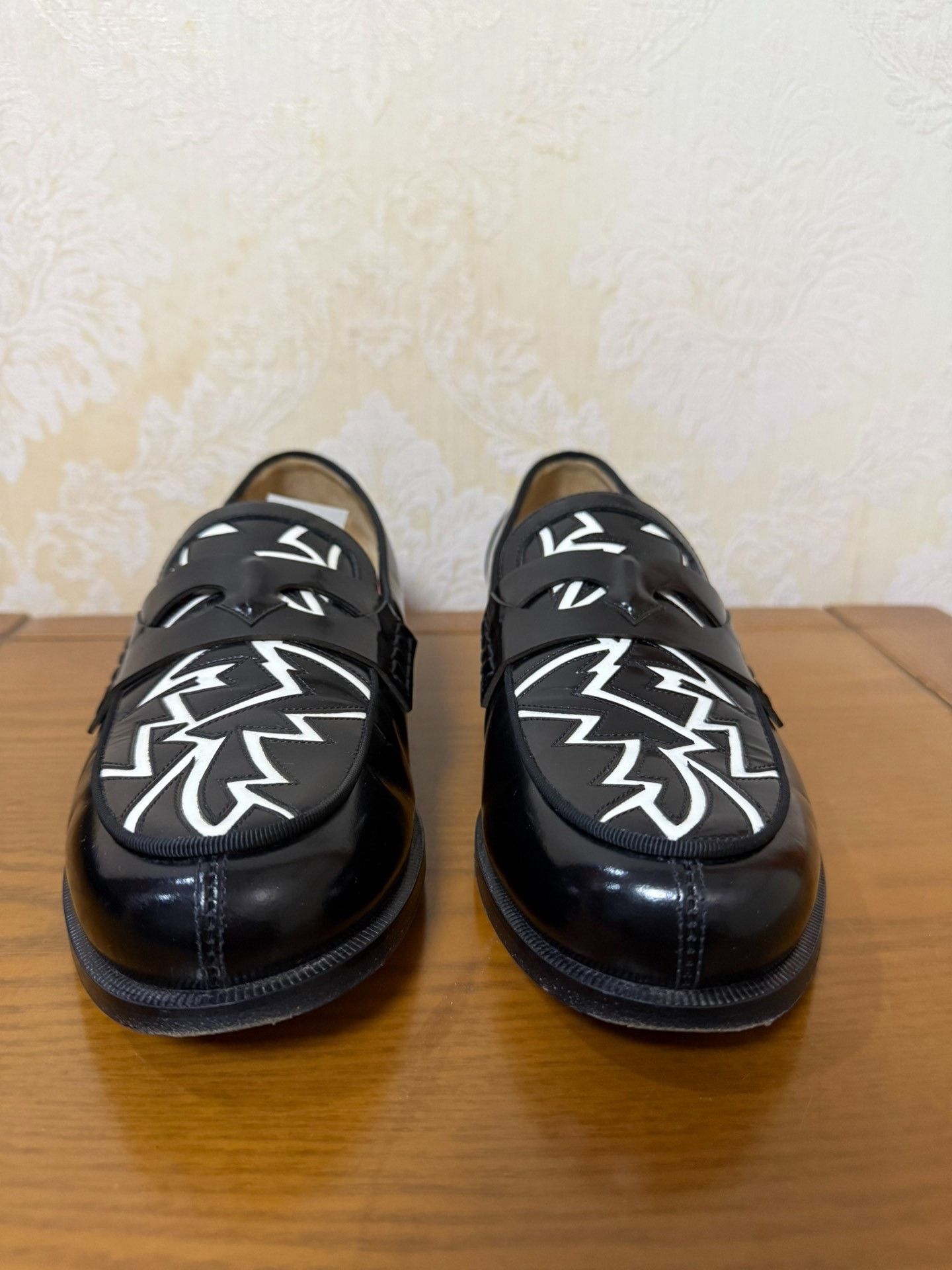 Christian Louboutin Christian Louboutin Casual Red Slip Ons 7.5 Men Size US 7.5 / EU 40-41 - 2 Thumbnail