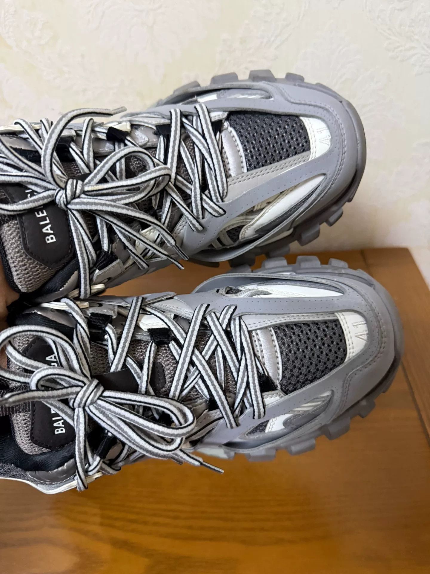 Balenciaga Balenciaga Multi Lowtop Sneakers 41 Men Size US 8.5 / EU 41-42 - 5 Thumbnail