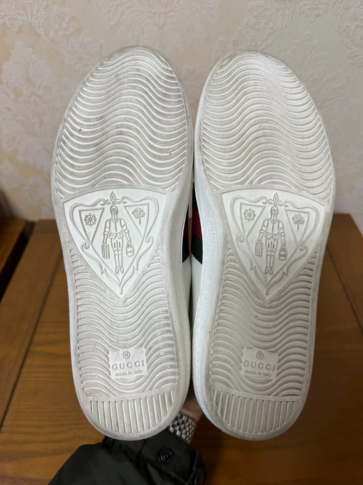 Gucci Gucci White Lowtop Sneakers 41 Men Size US 8.5 / EU 41-42 - 4 Thumbnail