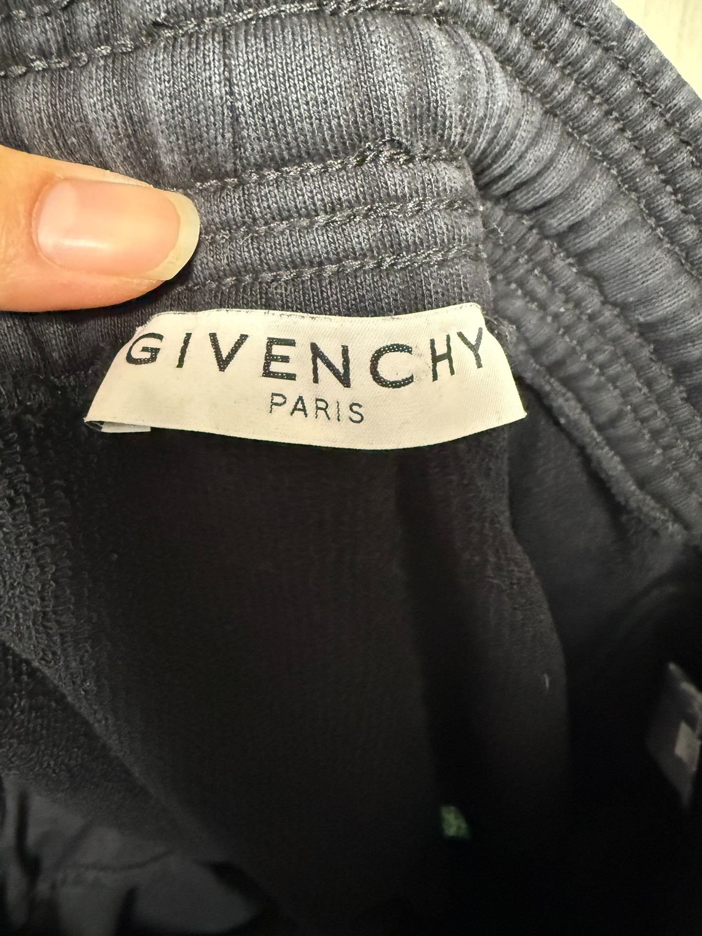 Givenchy Givenchy Embroidered Black Shorts 32 Men Size US 32 / EU 48 - 6 Thumbnail