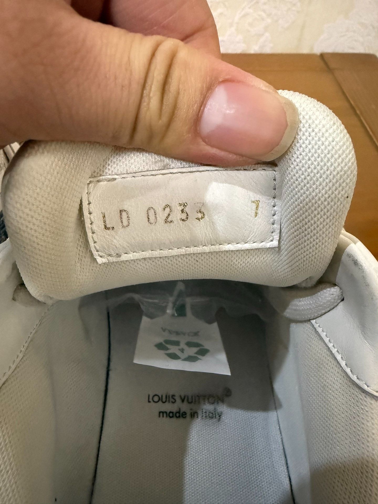 Louis Vuitton Louis Vuitton Training Black Lowtop Sneakers 41 Men Size US 8.5 / EU 41-42 - 6 Thumbnail