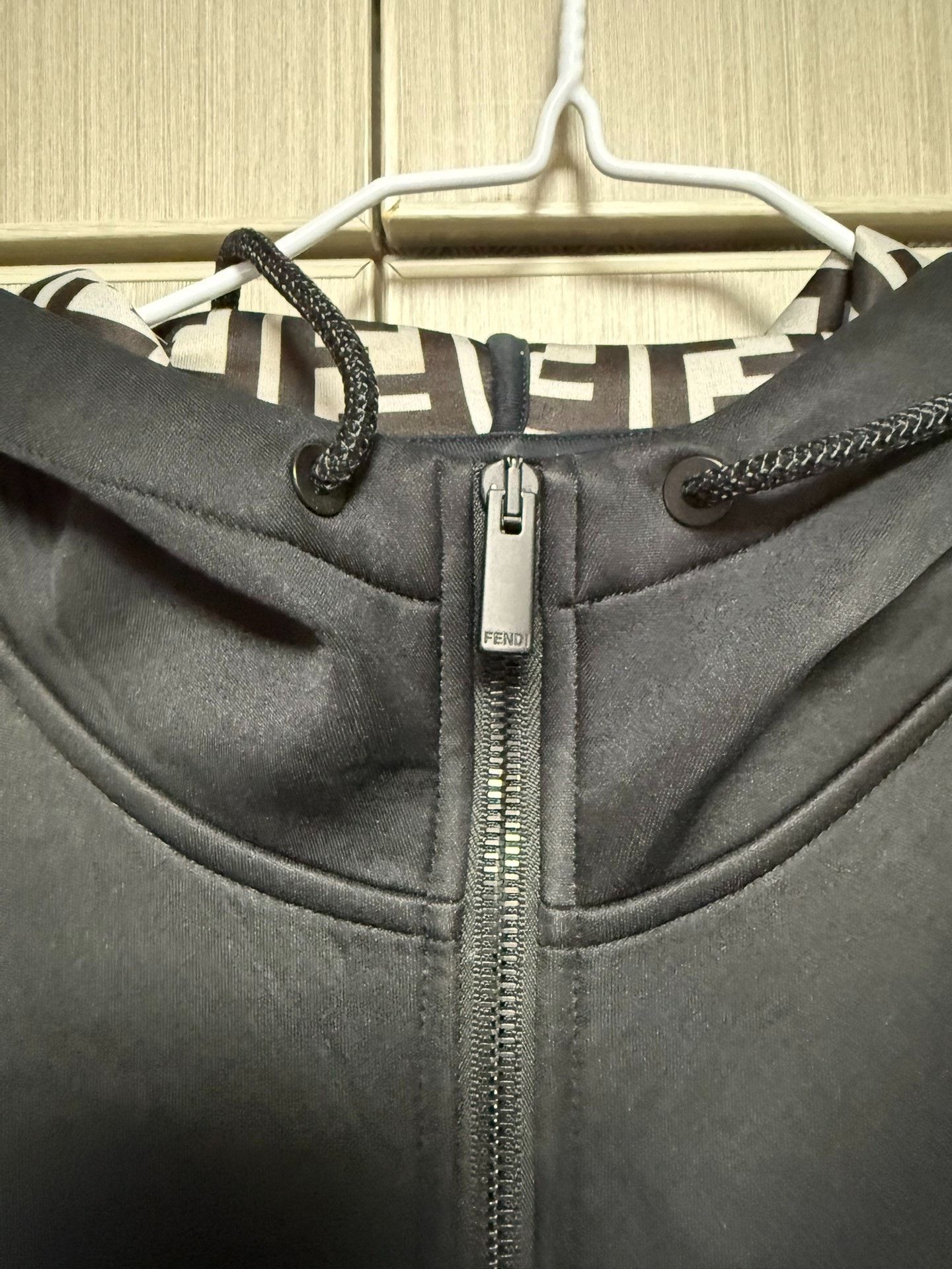 Fendi Fendi Cotton Hoodie M Women Size M / US 6-8 / IT 42-44 - 3 Thumbnail
