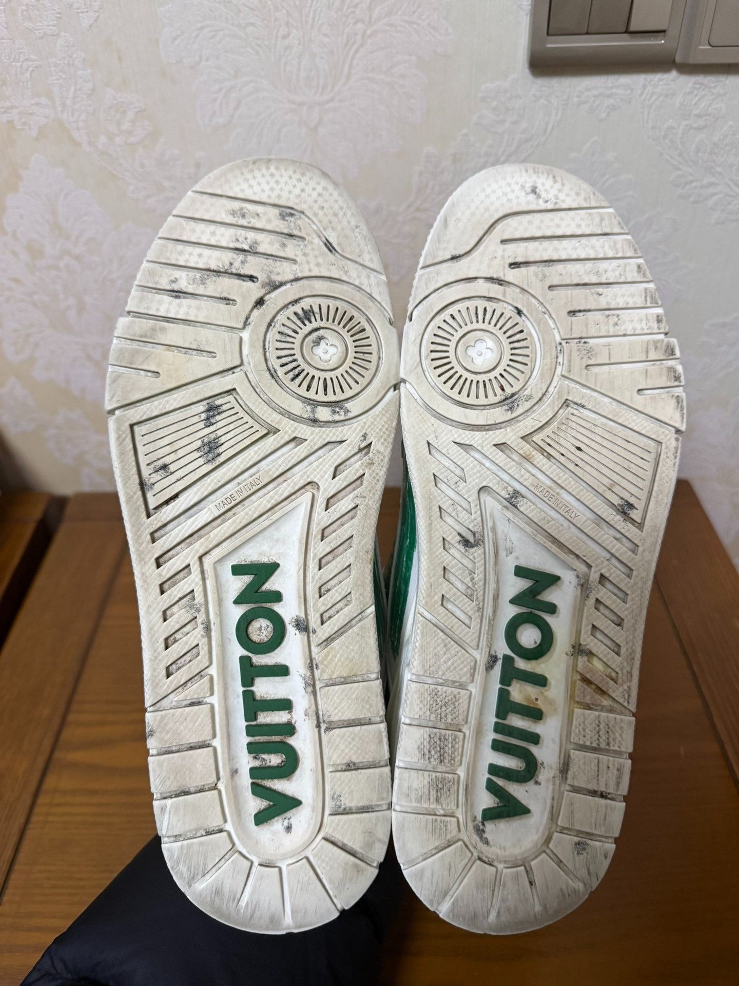 Louis Vuitton Louis Vuitton Training Green Lowtop Sneakers 41 Men Size US 8.5 / EU 41-42 - 4 Thumbnail