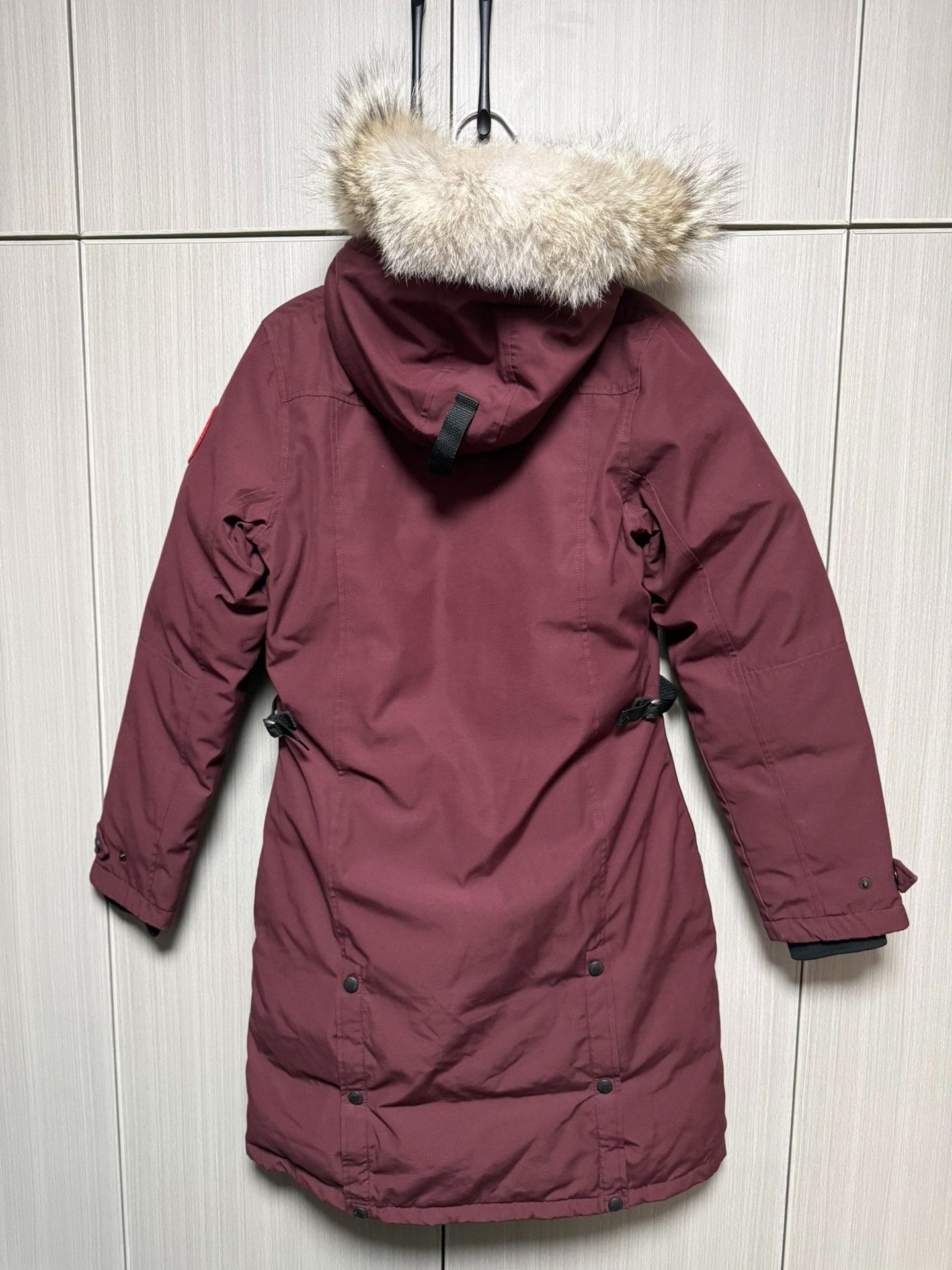 Canada Goose Canada Goose Down Long Red Down Jacket S Women Size S / US 4 / IT 40 - 2 Thumbnail