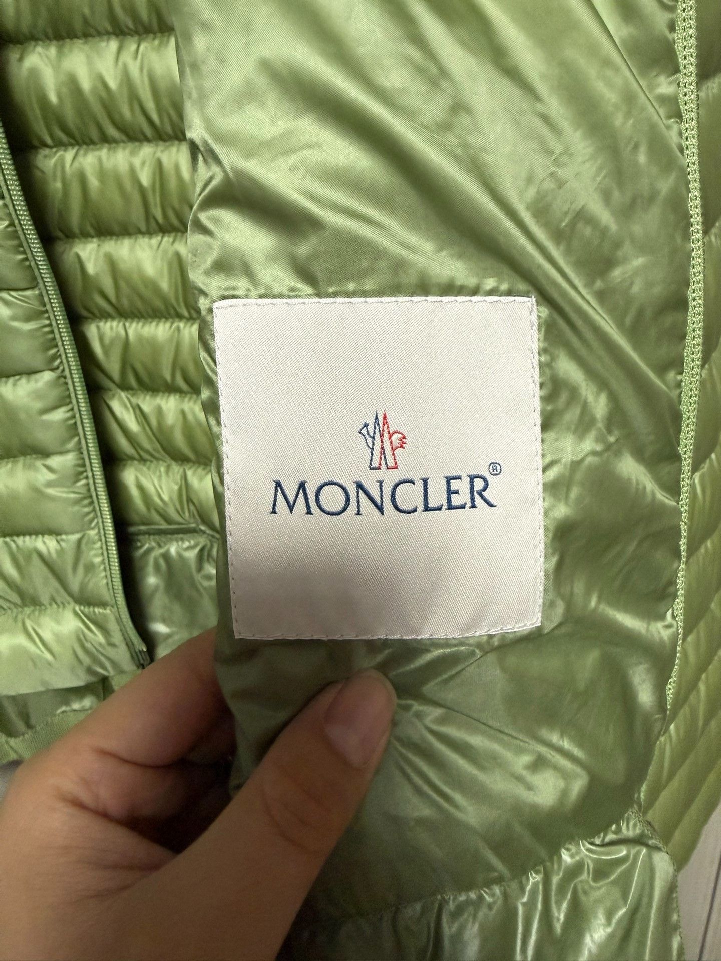 Moncler Moncler Down Green Down Jacket XS Women Size XS / US 0-2 / IT 36-38 - 6 Thumbnail