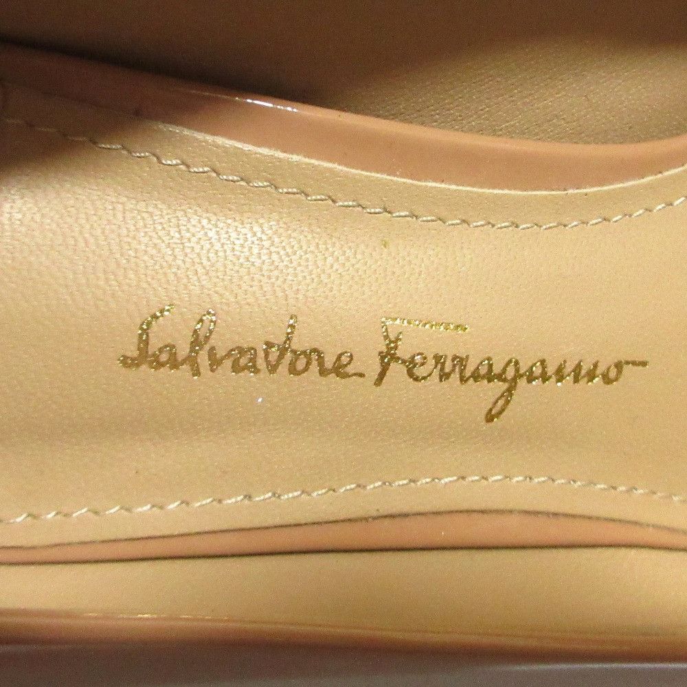 Salvatore Ferragamo Salvatore Ferragamo Salvatore Ferragamo Vara Patent Leather Pumps Leather Shoes DUTY FREE for USA Size ONE SIZE - 7 Thumbnail