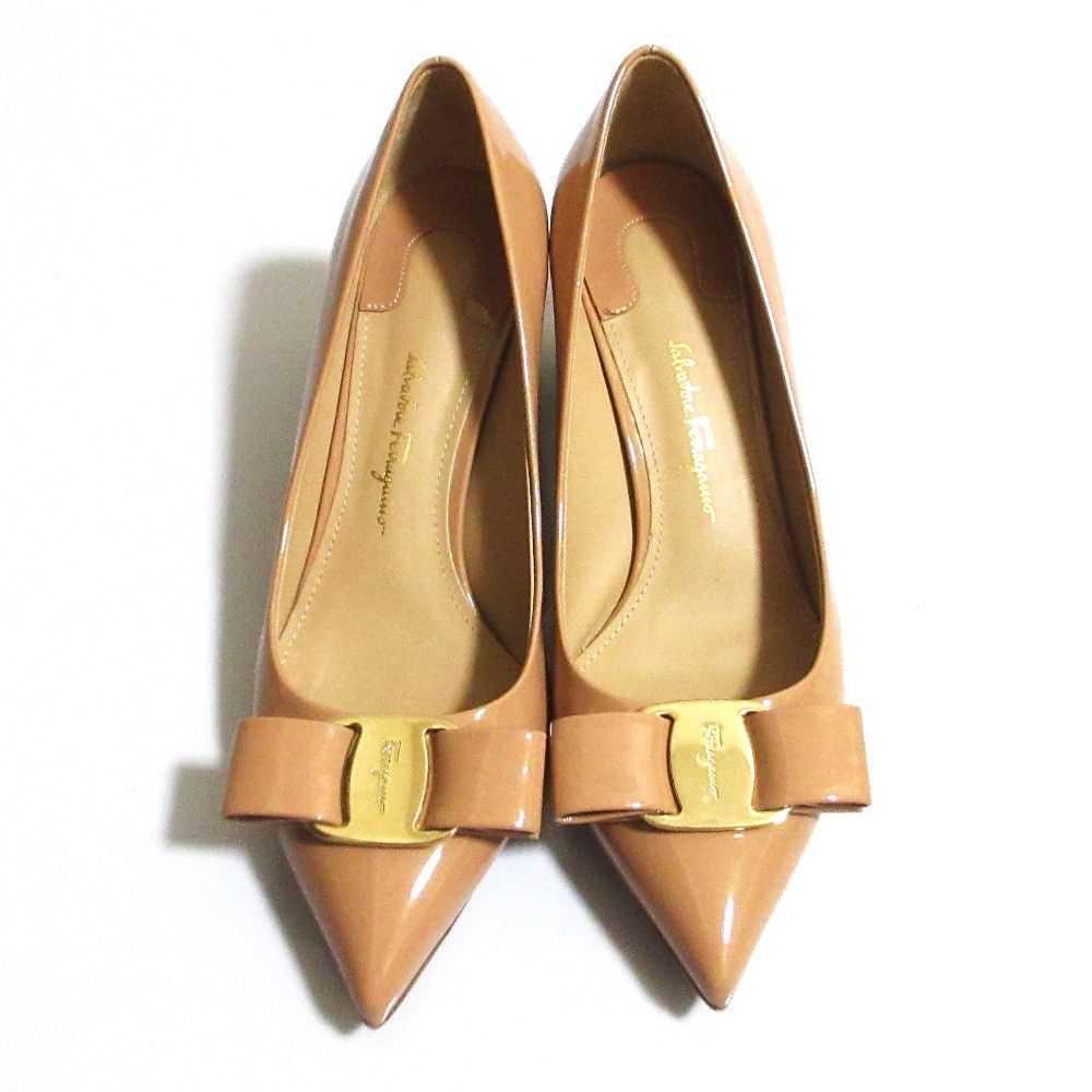 Salvatore Ferragamo Salvatore Ferragamo Salvatore Ferragamo Vara Patent Leather Pumps Leather Shoes DUTY FREE for USA Size ONE SIZE - 4 Thumbnail