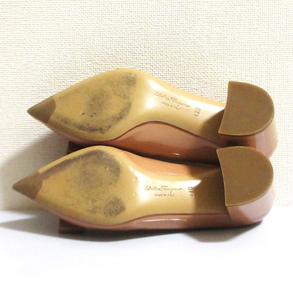 Salvatore Ferragamo Salvatore Ferragamo Salvatore Ferragamo Vara Patent Leather Pumps Leather Shoes DUTY FREE for USA Size ONE SIZE - 10 Thumbnail