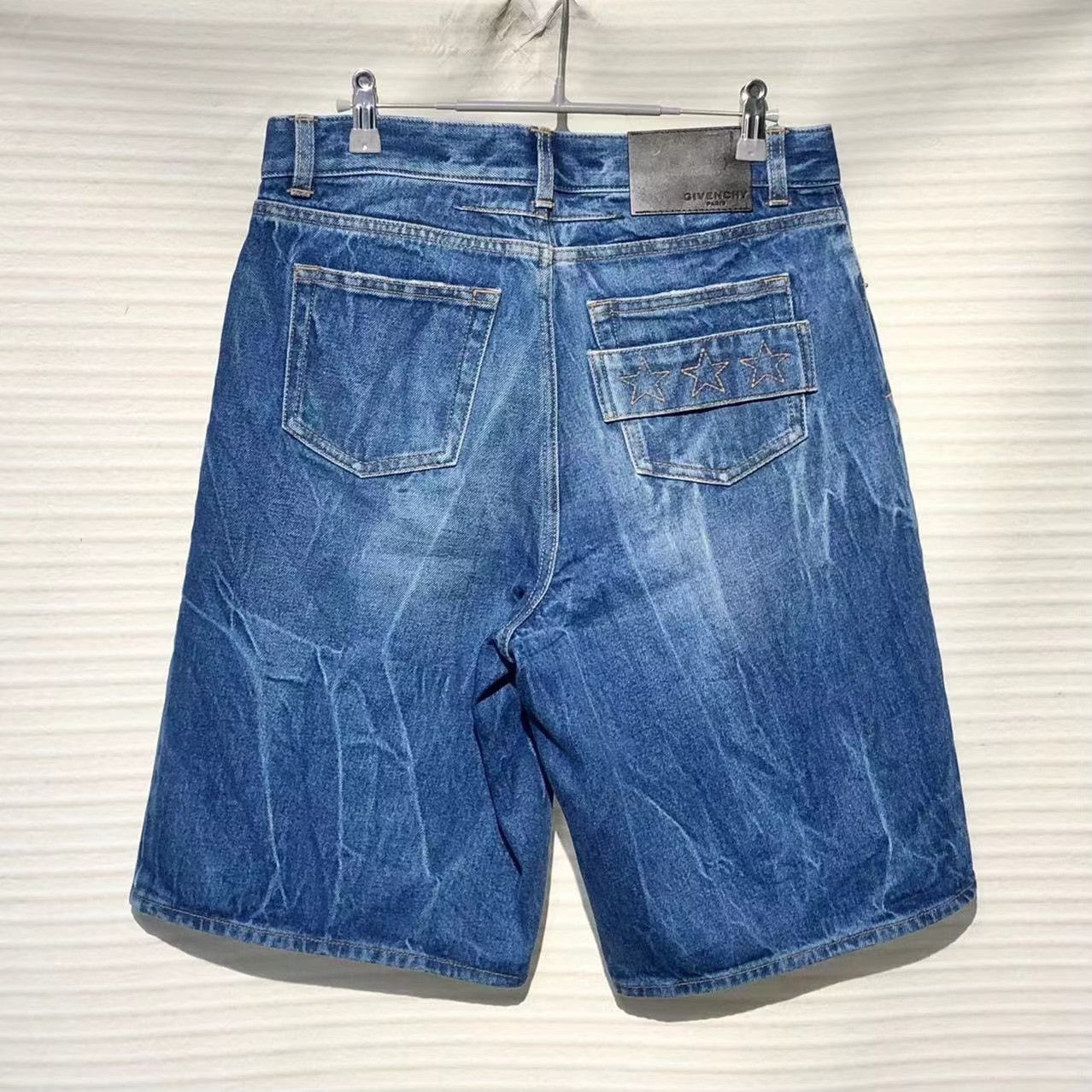 Givenchy Givenchy Solid Color Denim Shorts Size US 30 / EU 46 - 2 Thumbnail