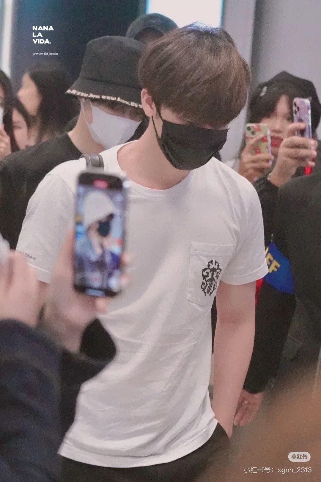 Chrome Hearts Chrome Hearts White Sword Sanskrit Scroll T-shirt Size US M / EU 48-50 / 2 - 8 Thumbnail