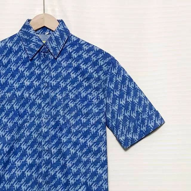 Fendi FENDI SS22 Geometric Print Short Sleeve Shirt Size S / US 4 / IT 40 - 3 Thumbnail