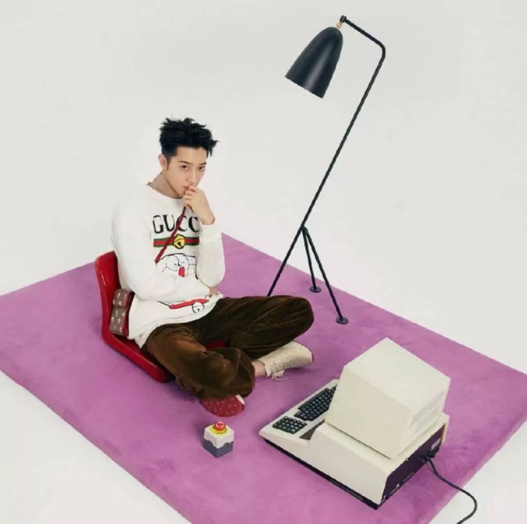 Gucci Gucci x Doraemon Collaboration White Sweatshirt Size US XL / EU 56 / 4 - 6 Thumbnail
