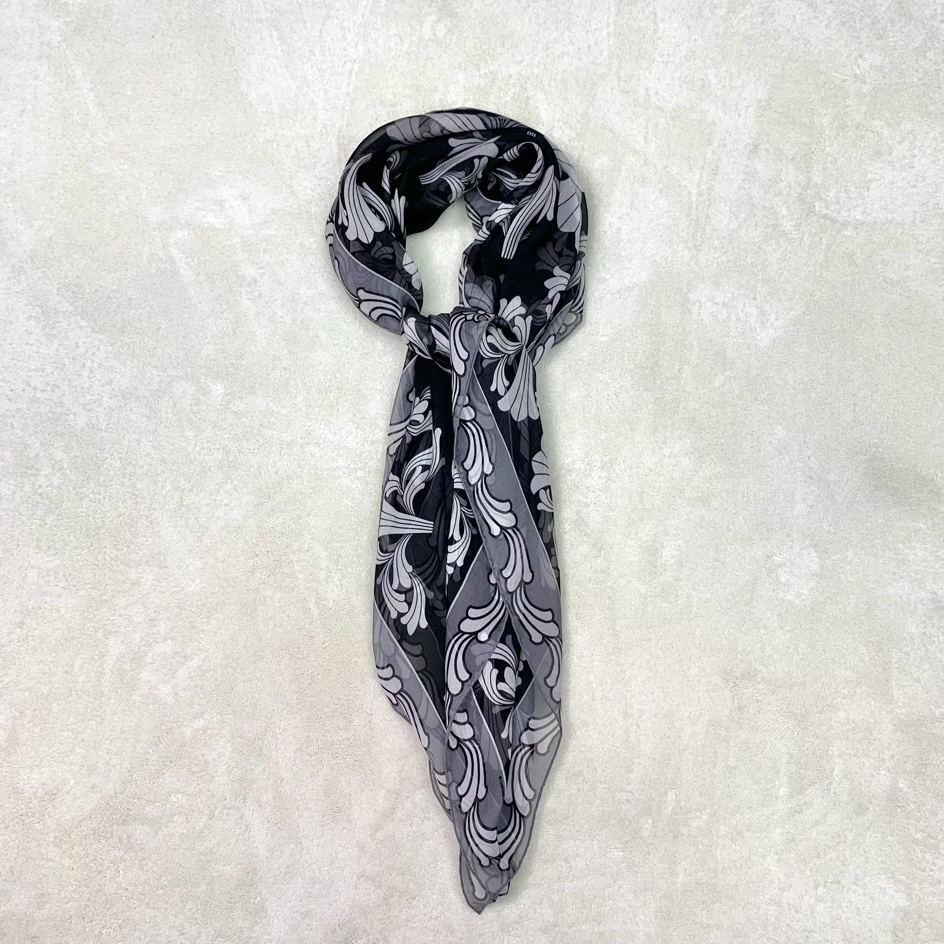Chrome Hearts Chrome Hearts Gray Cross Print Silk Scarf Size ONE SIZE - 9 Thumbnail