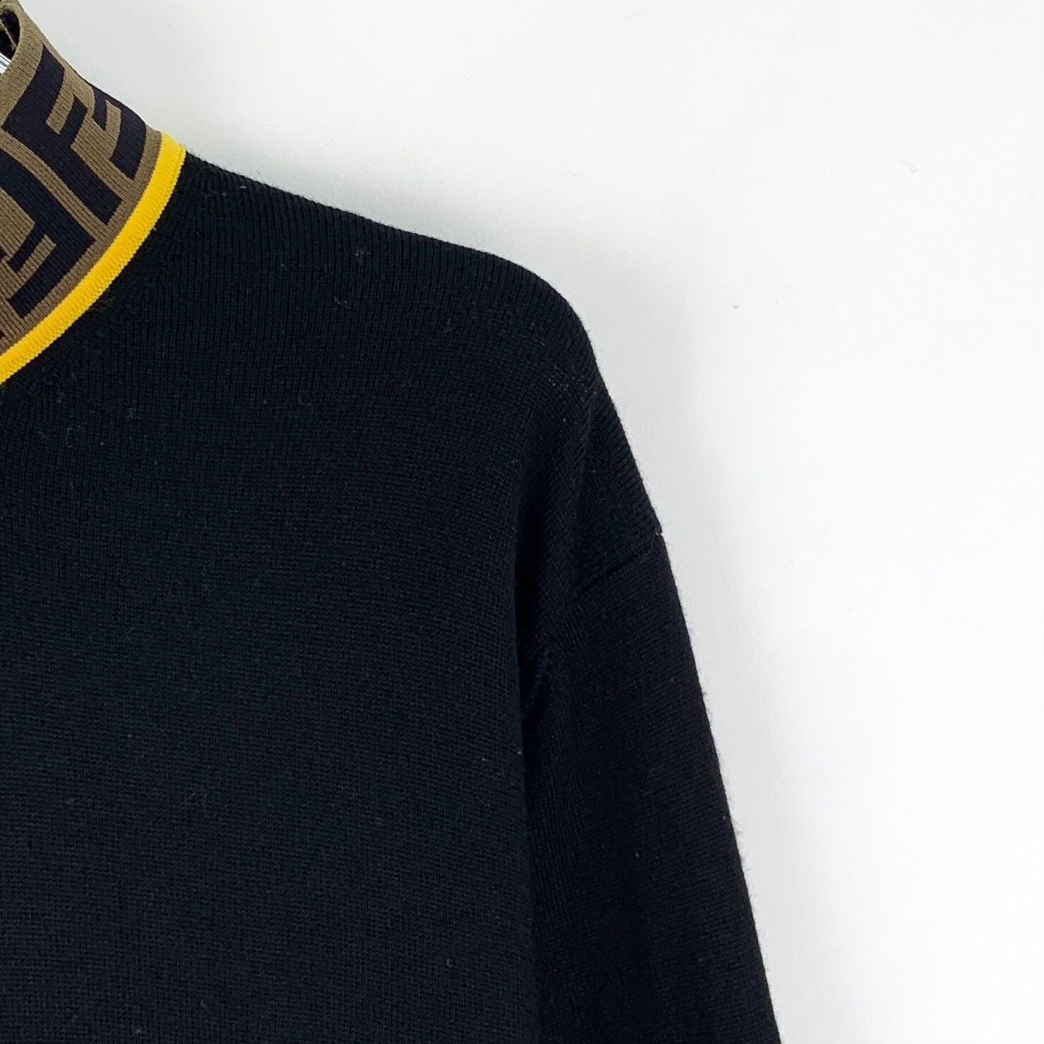 Fendi Fendi Black Wool Knit Sweater Size US L / EU 52-54 / 3 - 3 Thumbnail