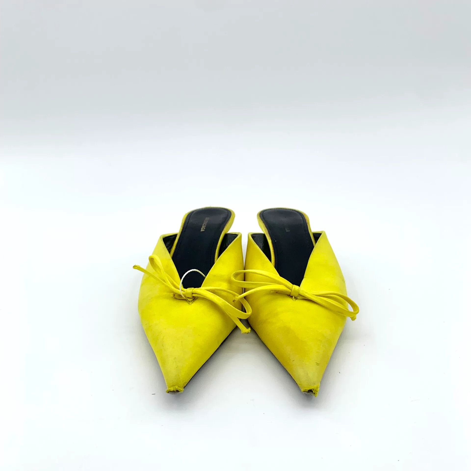 Balenciaga Balenciaga Yellow Satin Bow Low-Heel Mules Size US 4 / IT 34 - 3 Thumbnail
