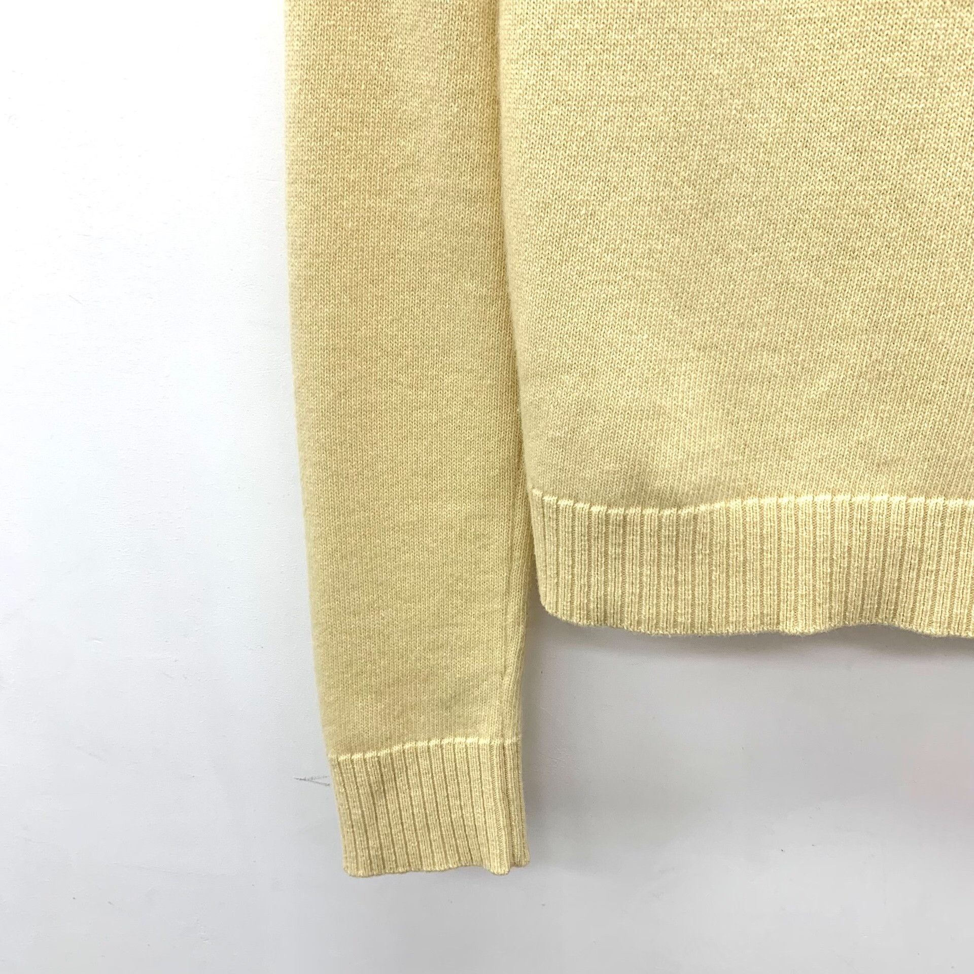 Loewe Loewe Yellow Logo Embroidered Wool Sweater Size XS / US 0-2 / IT 36-38 - 4 Thumbnail