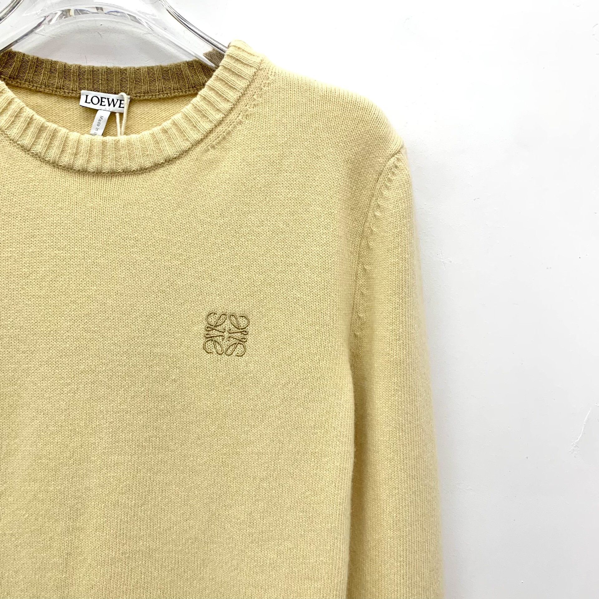 Loewe Loewe Yellow Logo Embroidered Wool Sweater Size XS / US 0-2 / IT 36-38 - 3 Thumbnail