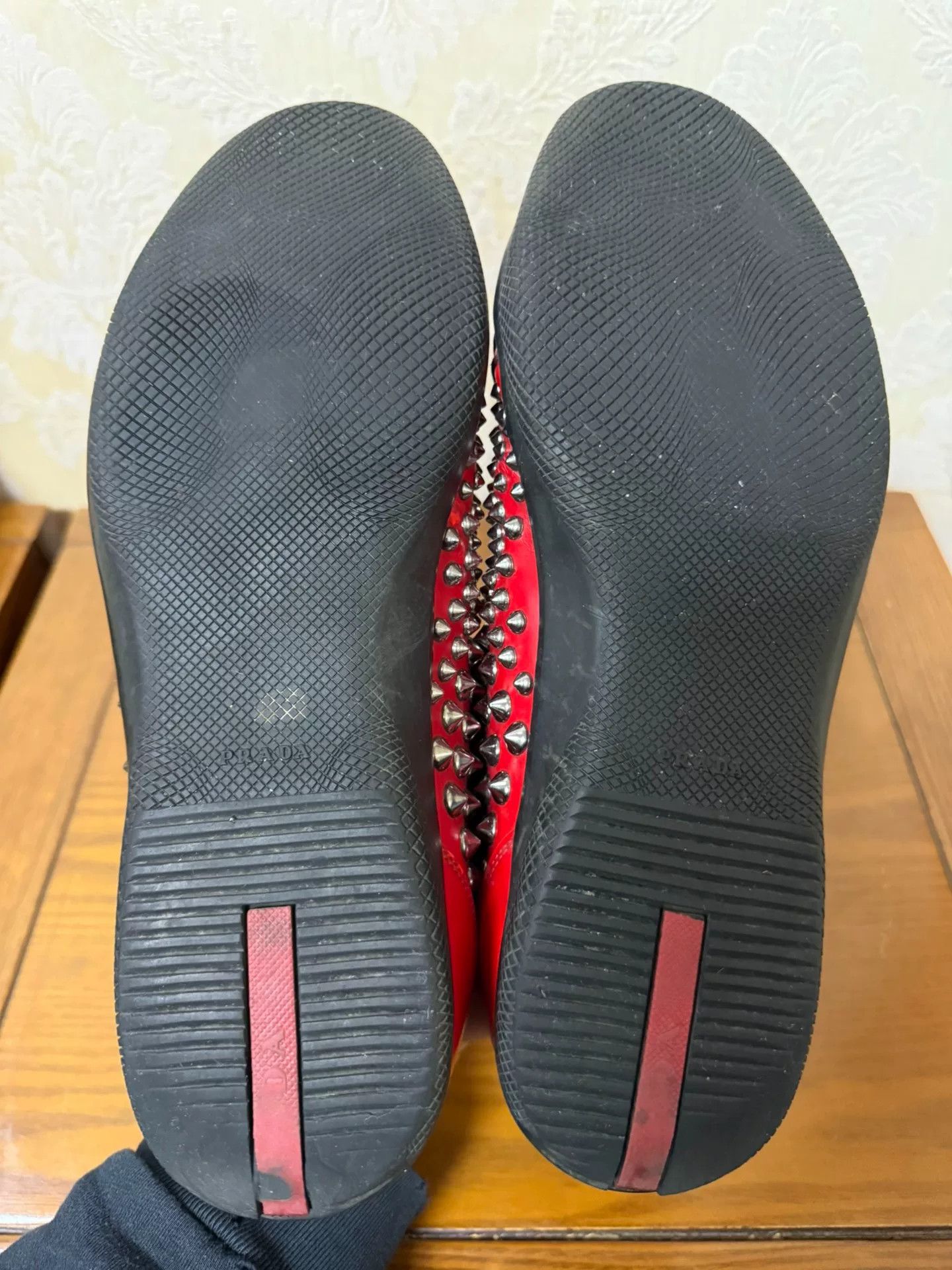 Prada Prada Red Lowtop Sneakers 43 Men Size US 10 / EU 43 - 4 Thumbnail