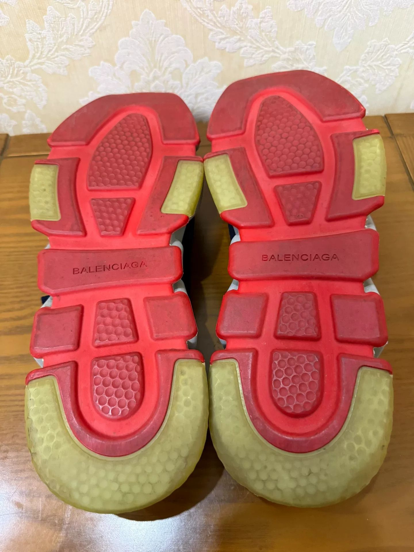 Balenciaga Balenciaga Multi Hitop Sneakers 11 Men Size US 11 / EU 44 - 4 Thumbnail