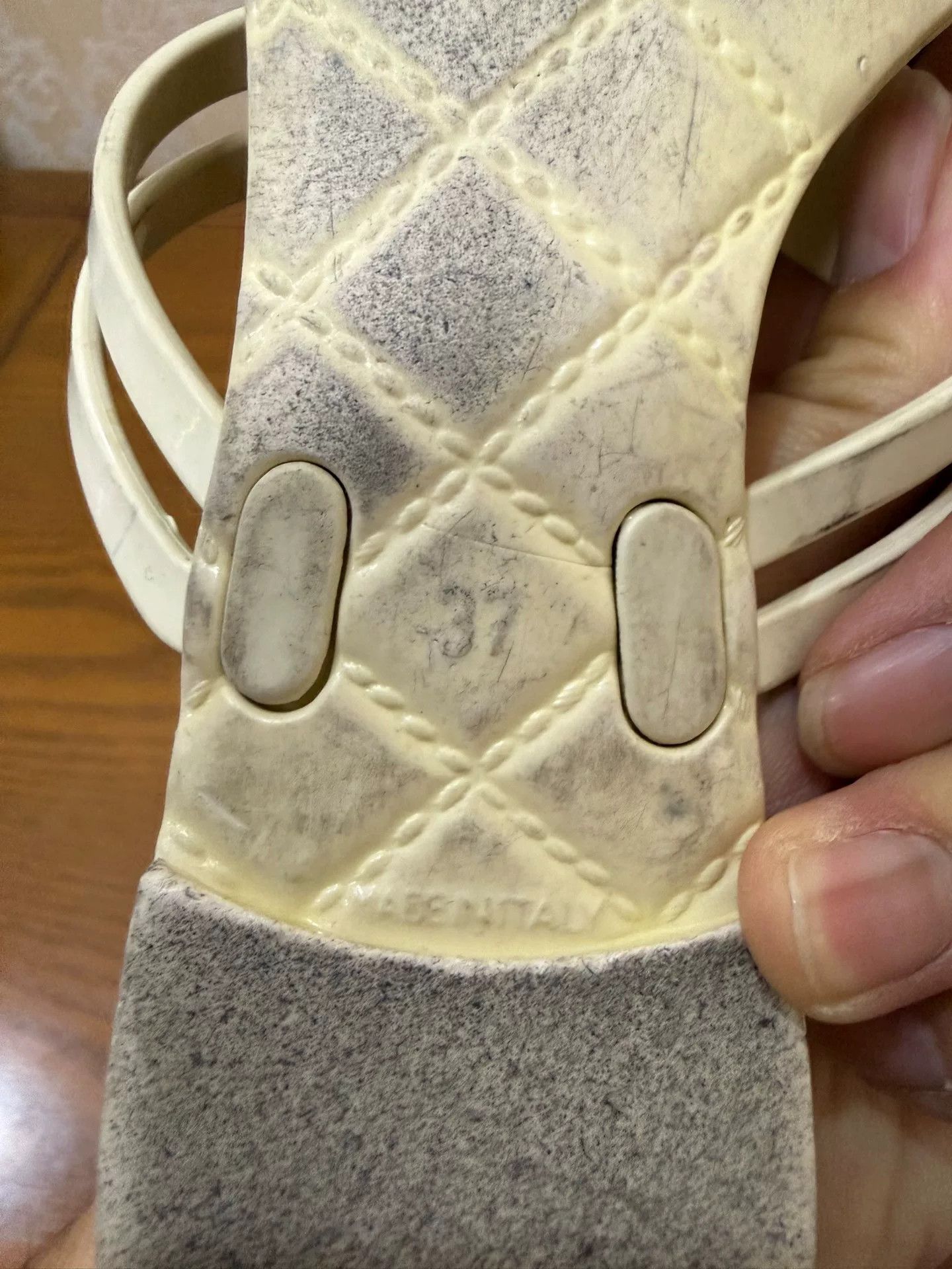 Chanel Chanel Orange Sandals us_7 Women Size US 7 / IT 37 - 4 Thumbnail