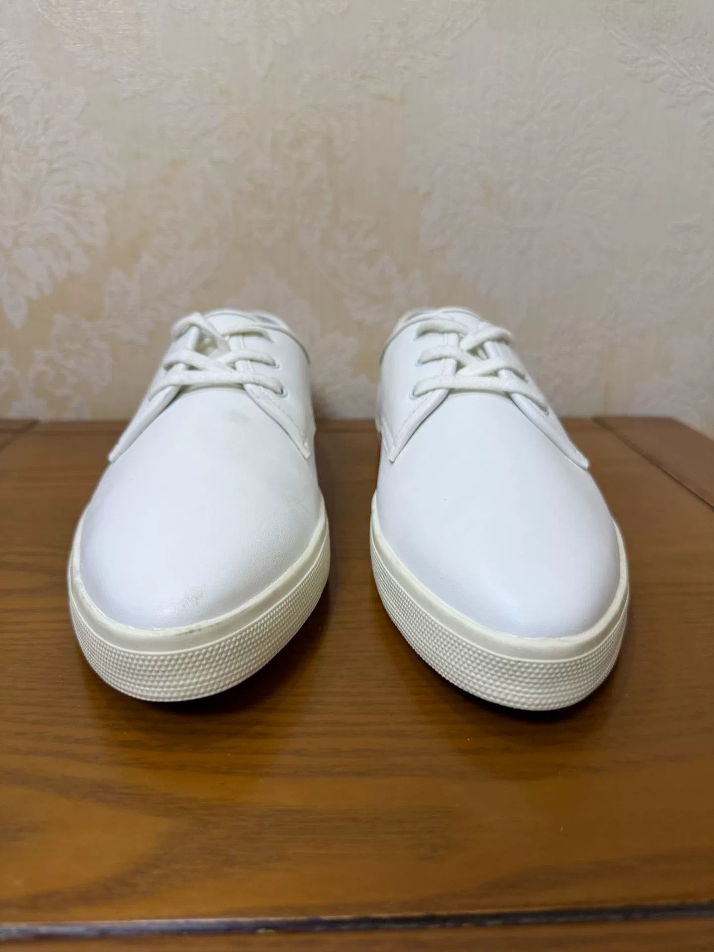 Celine Celine White Lowtop Sneakers 44 Men Size US 10.5 / EU 43-44 - 2 Thumbnail