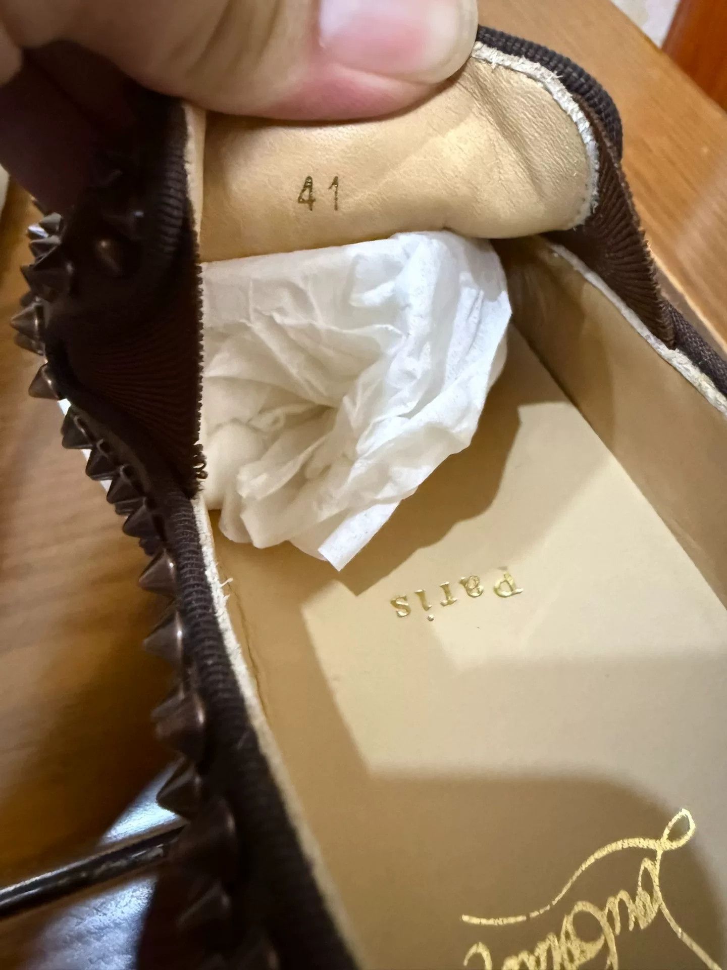 Christian Louboutin Christian Louboutin Suede Brown Lowtop Sneakers 8 Men Size US 8 / EU 41 - 6 Thumbnail