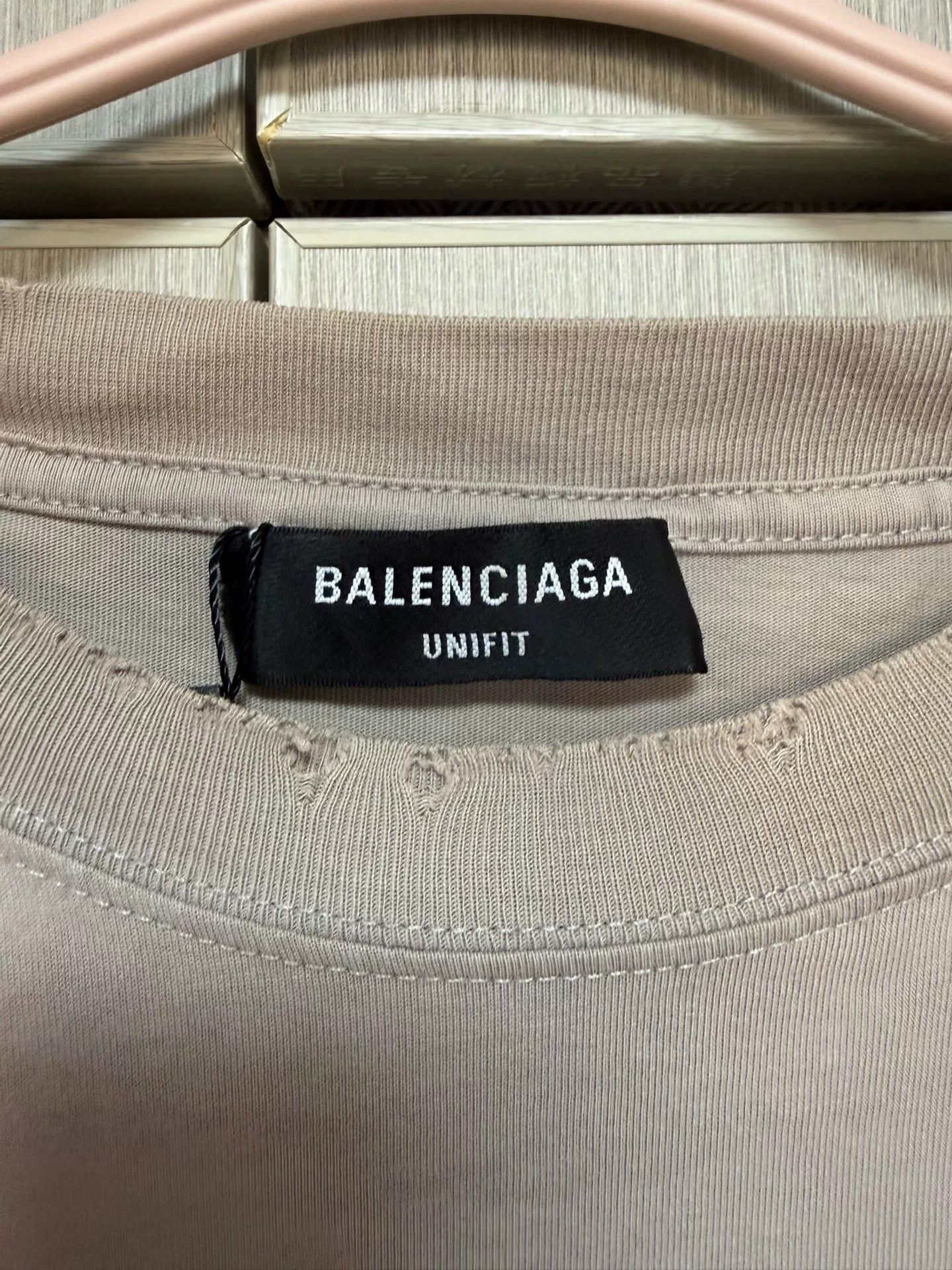 Balenciaga Balenciaga Distressed Gray T-Shirt M Men Size US M / EU 48-50 / 2 - 3 Thumbnail