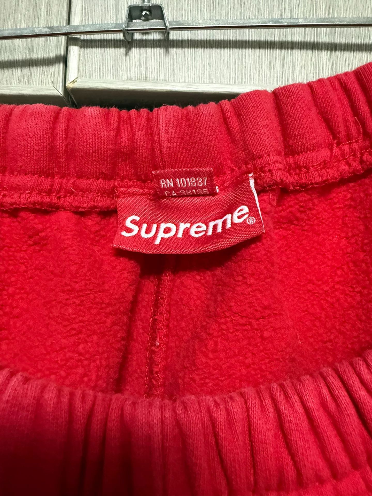Supreme Supreme Red Sweatpants 32 Men Size US 32 / EU 48 - 3 Thumbnail