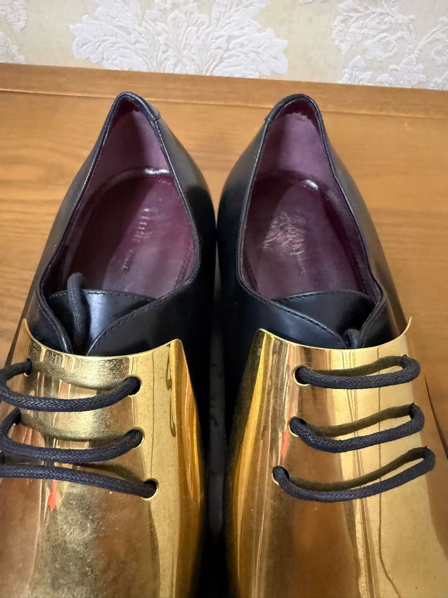 Celine Celine Metallic Gold Leather Shoes 6.5 Men Size US 6.5 / EU 39-40 - 6 Thumbnail