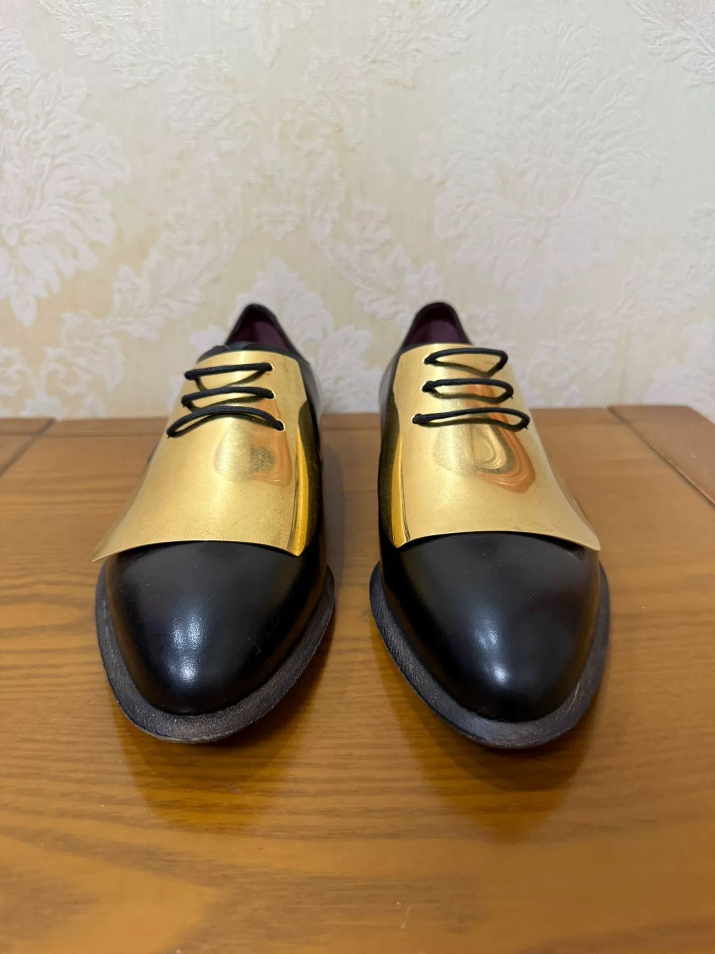 Celine Celine Metallic Gold Leather Shoes 6.5 Men Size US 6.5 / EU 39-40 - 2 Thumbnail
