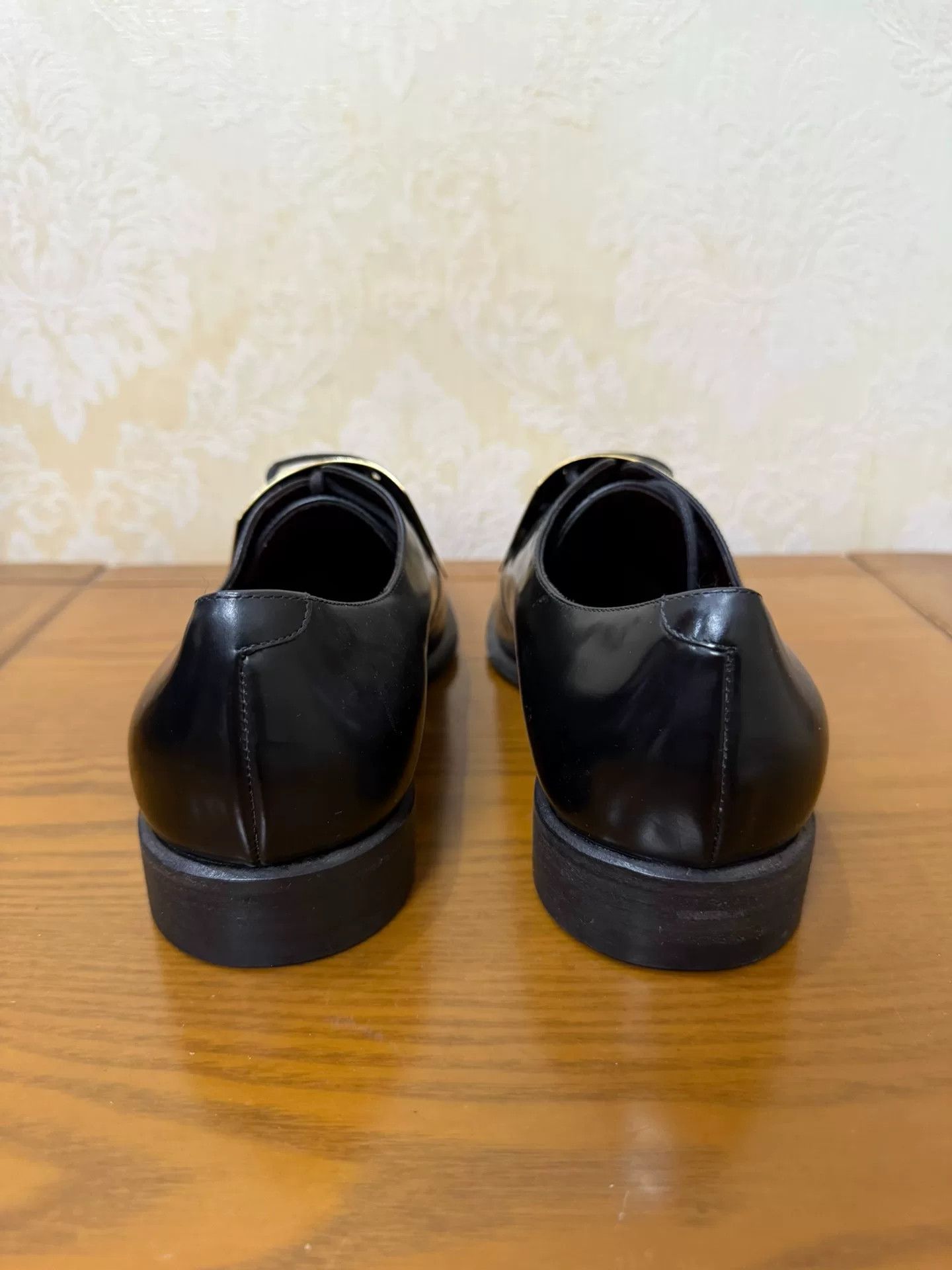 Celine Celine Metallic Gold Leather Shoes 6.5 Men Size US 6.5 / EU 39-40 - 3 Thumbnail