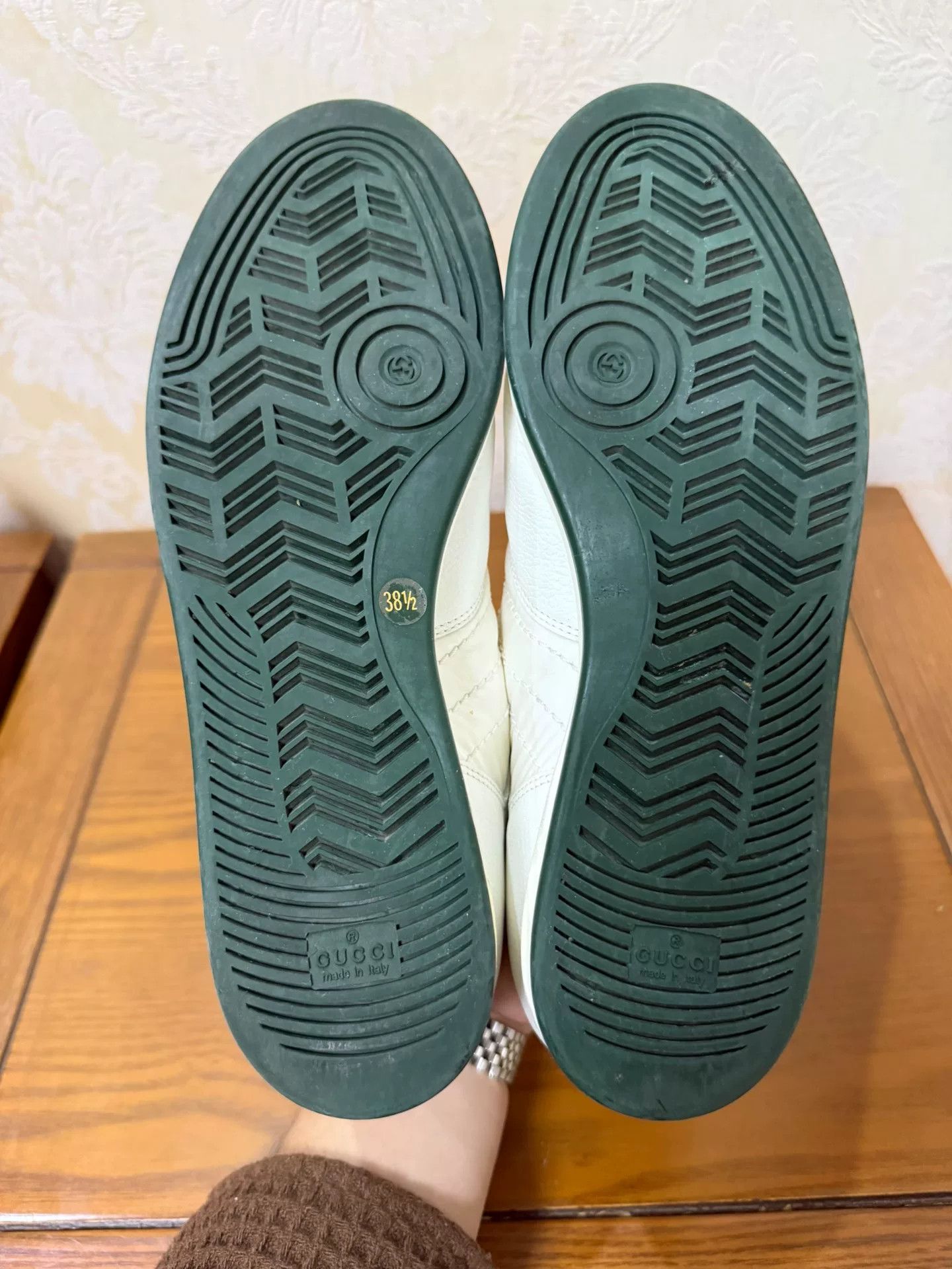 Gucci Gucci Orange Lowtop Sneakers us_8-5 Women Size US 8.5 / IT 38.5 - 4 Thumbnail
