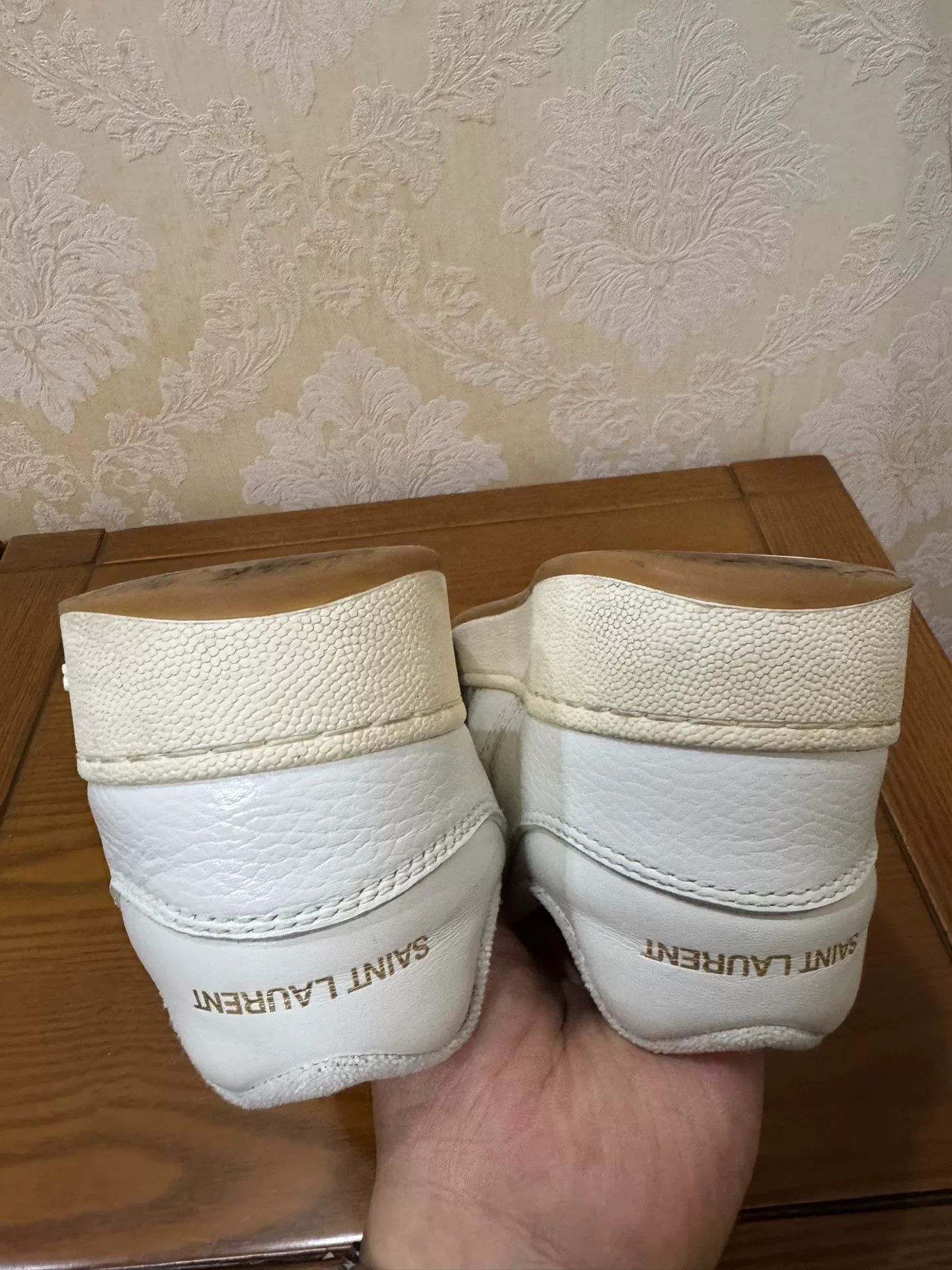 Saint Laurent Paris Saint Laurent Paris White Lowtop Sneakers 8.5 Men Size US 8.5 / EU 41-42 - 6 Thumbnail