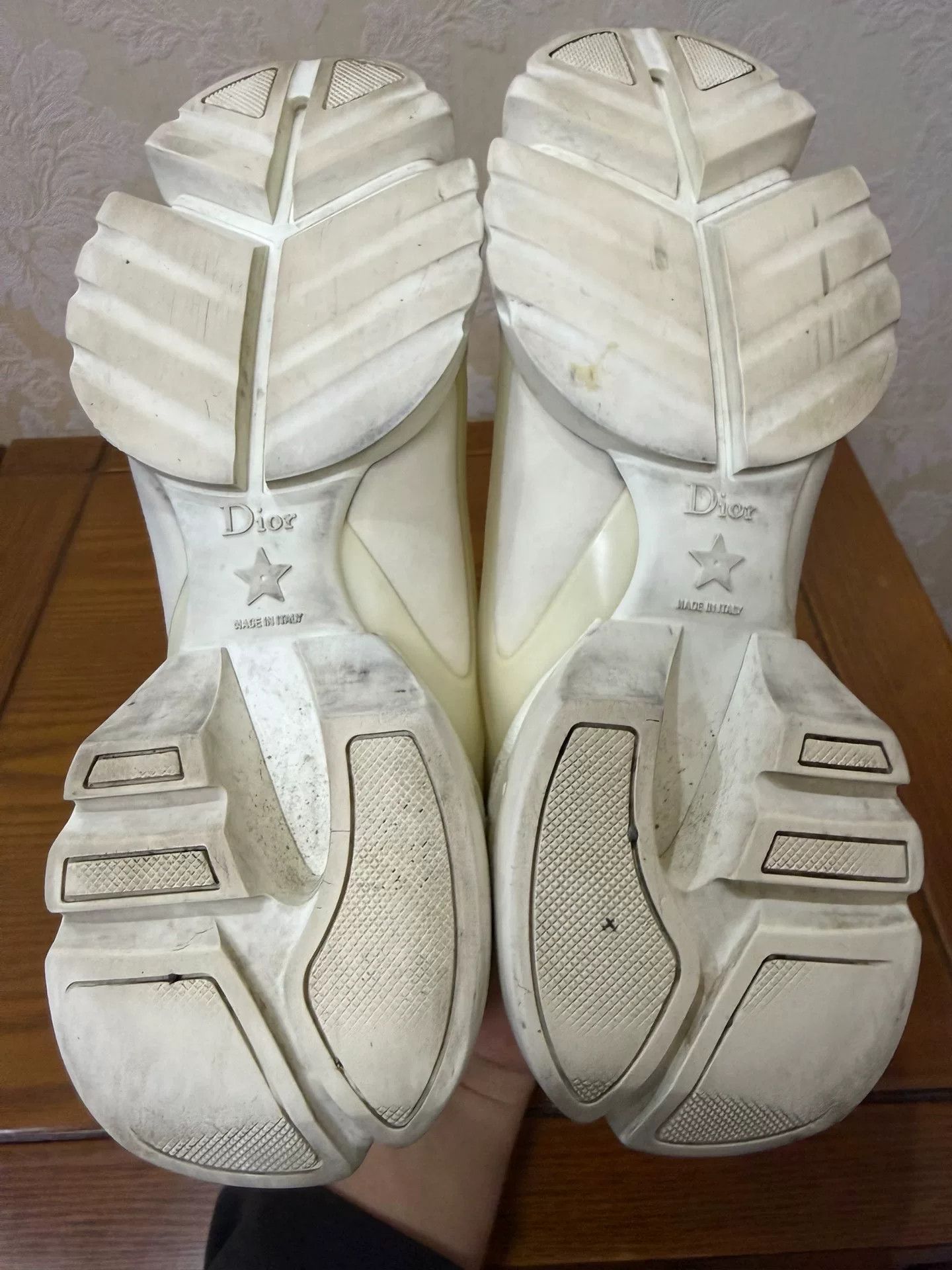 Dior Dior White Lowtop Sneakers us_8 Women Size US 8 / IT 38 - 4 Thumbnail