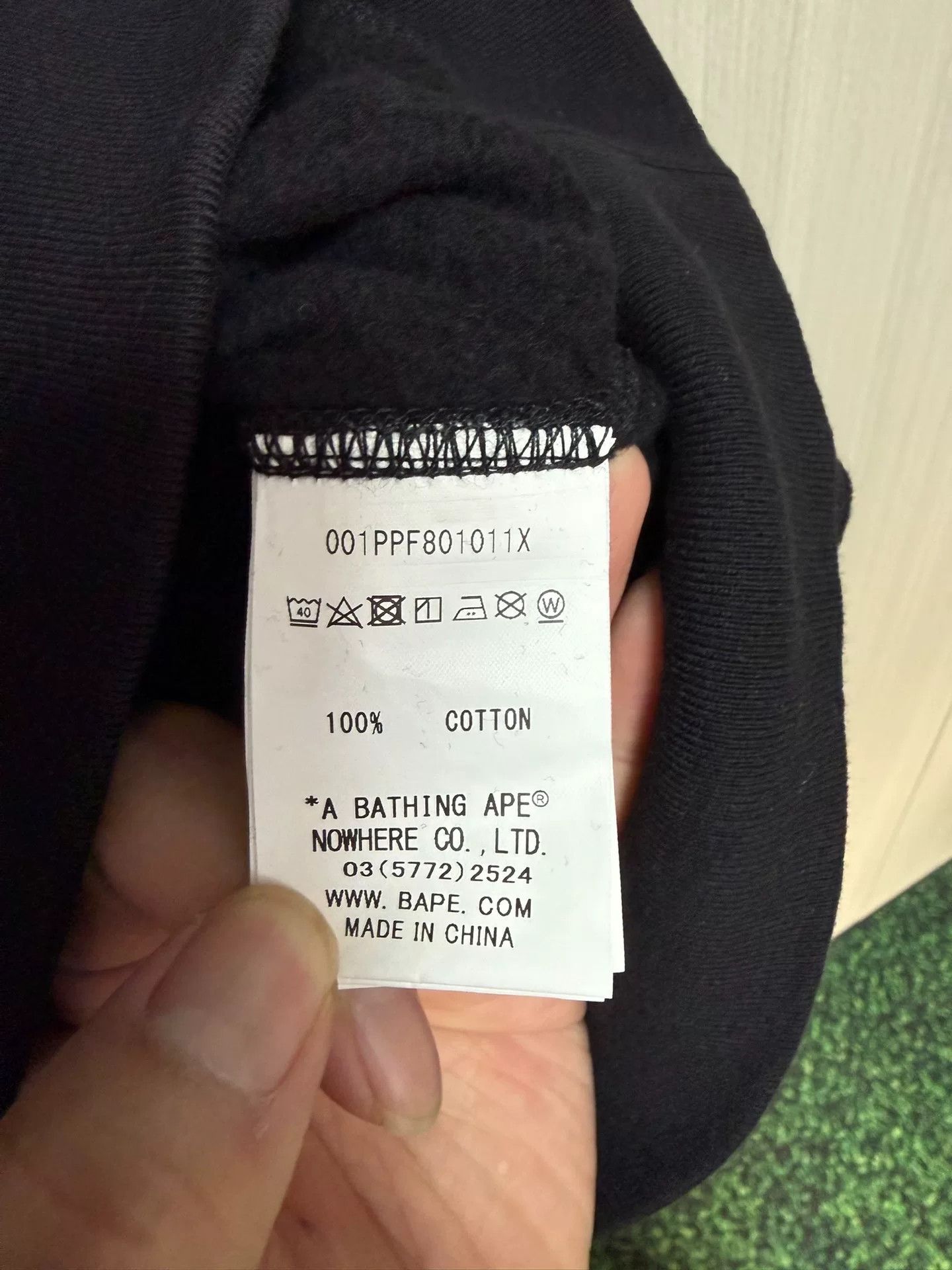 Bape Bape Retro Printed Multi Hoodie l Men Size US L / EU 52-54 / 3 - 4 Thumbnail