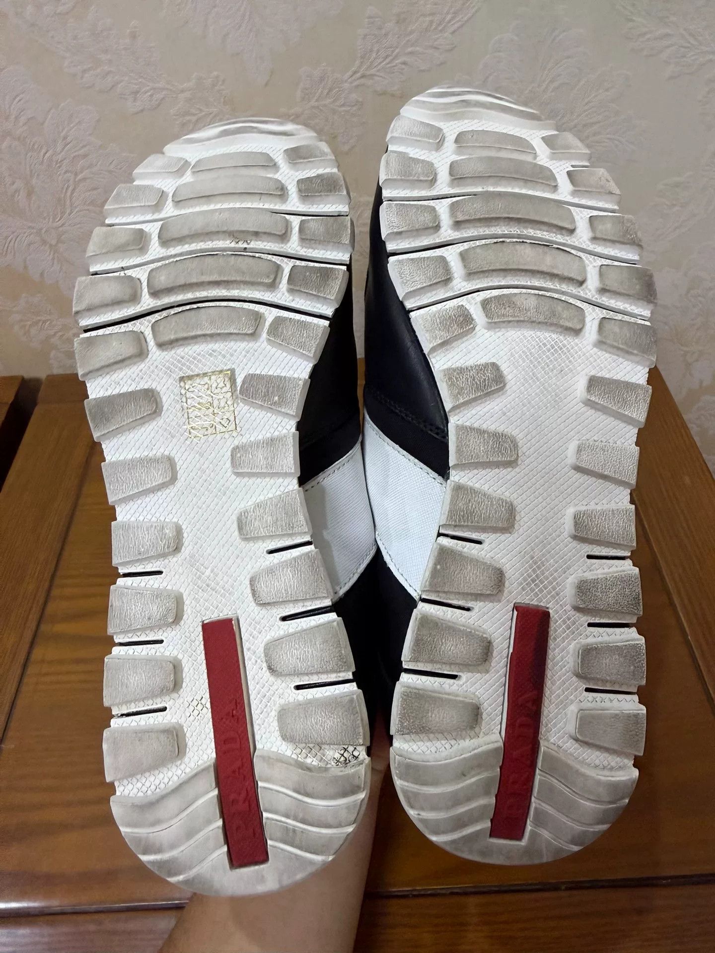 Prada Prada Casual Orange Lowtop Sneakers 10 Men Size US 10 / EU 43 - 4 Thumbnail
