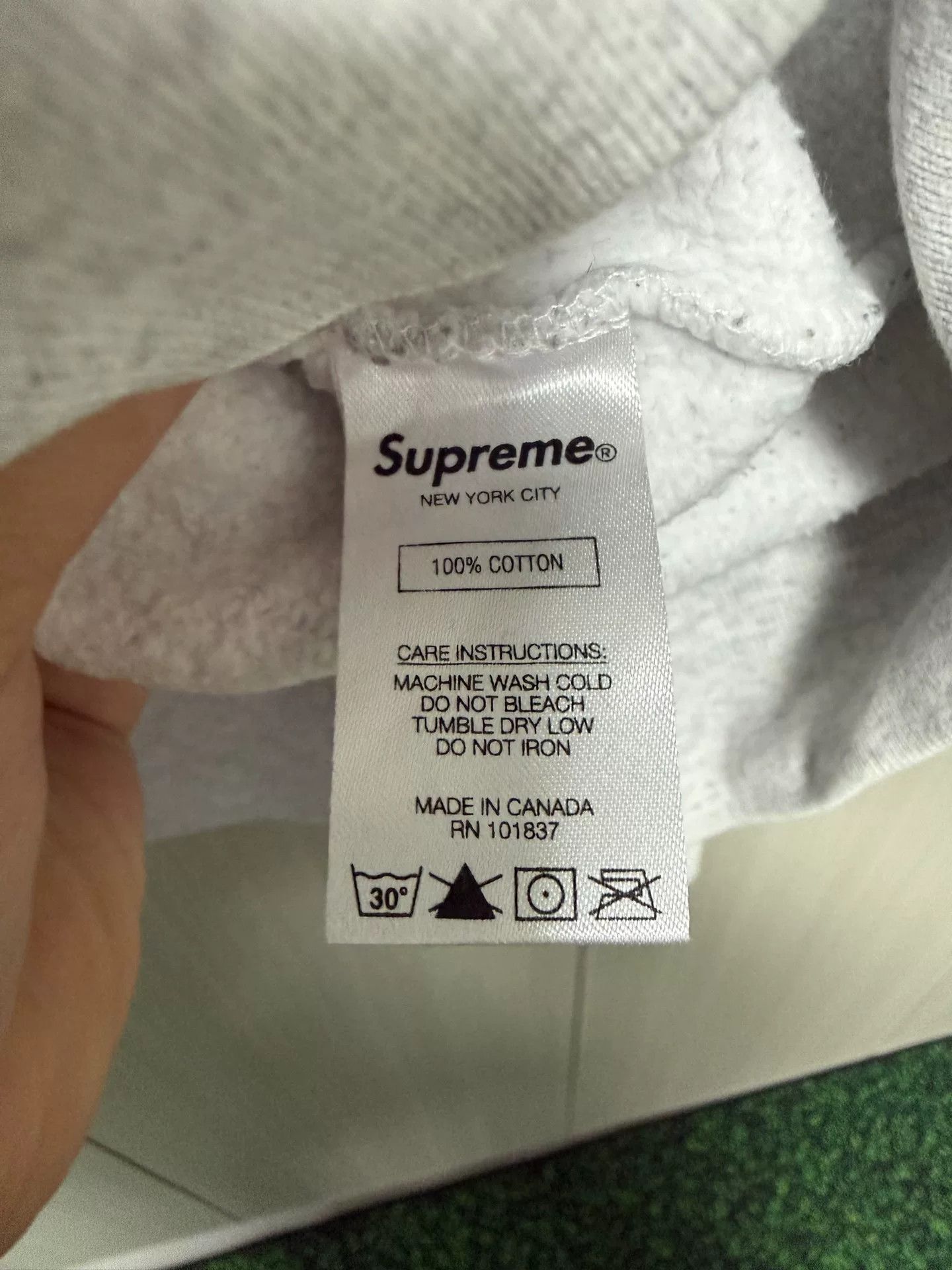 Supreme Supreme Orange Hoodie m Men Size US M / EU 48-50 / 2 - 5 Thumbnail