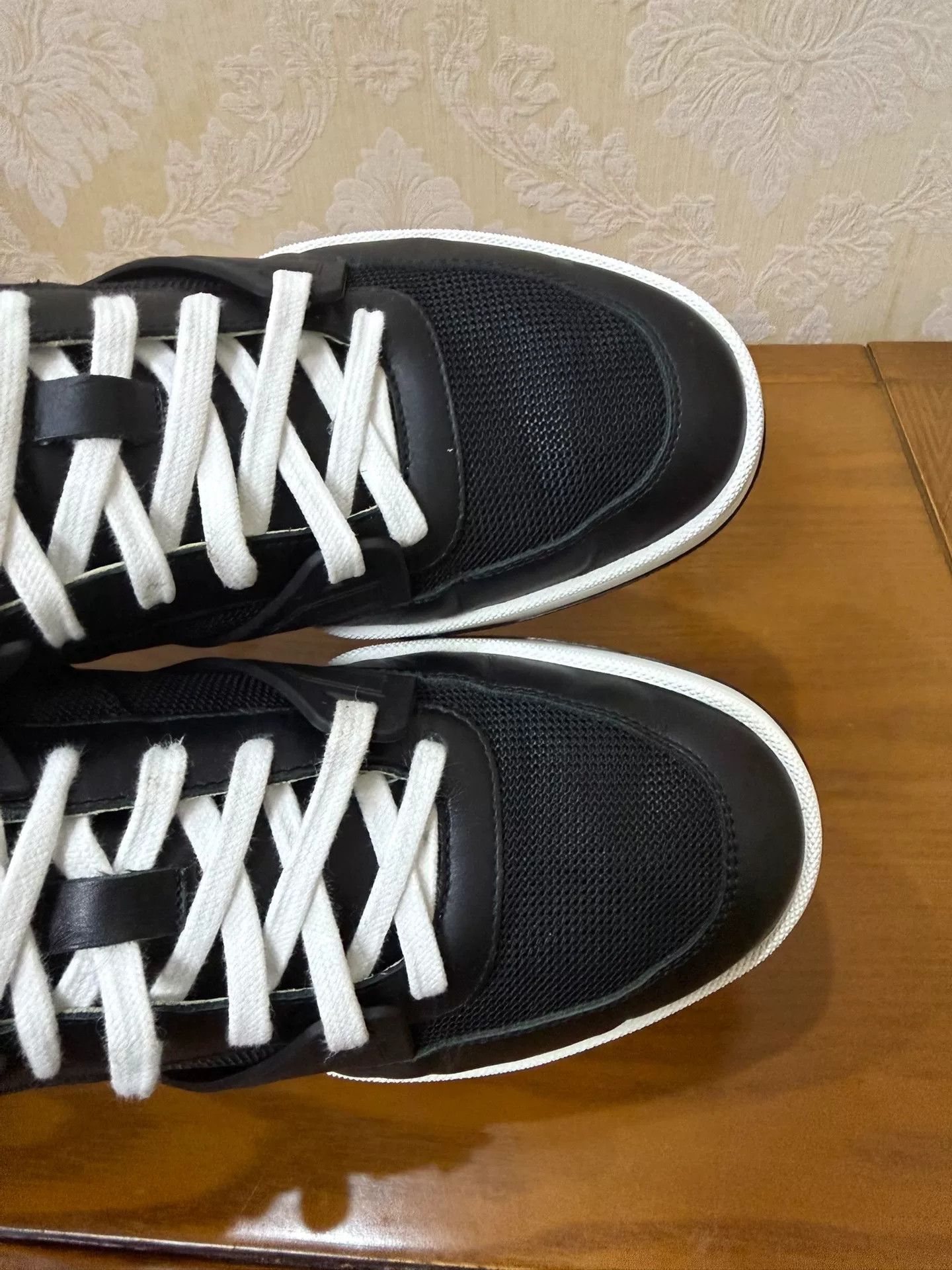 Celine Celine Black Lowtop Sneakers 42 Men Size US 9 / EU 42 - 7 Thumbnail