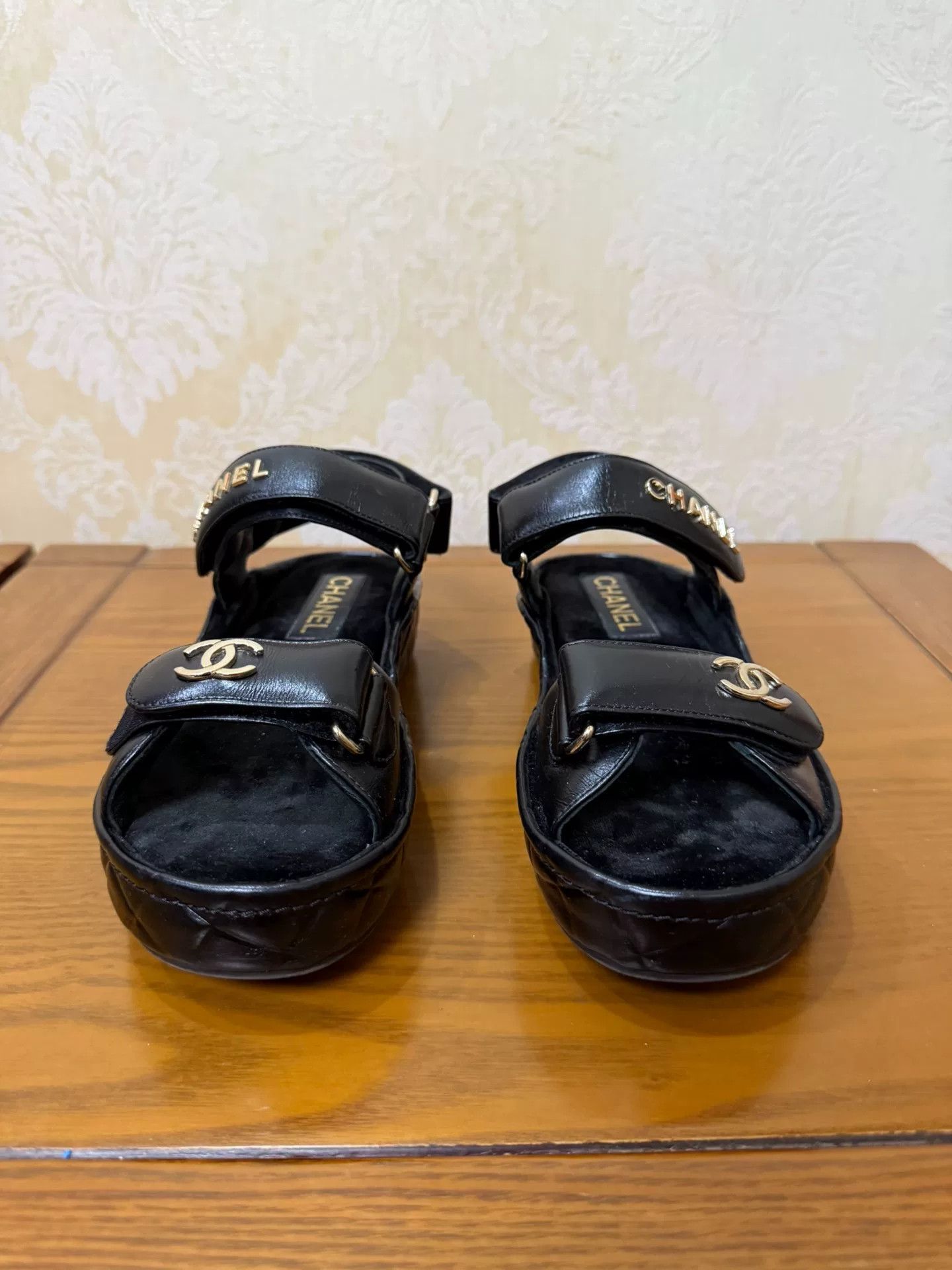 Chanel Chanel Leather Sandals 36 Women Size US 6 / IT 36 - 2 Thumbnail