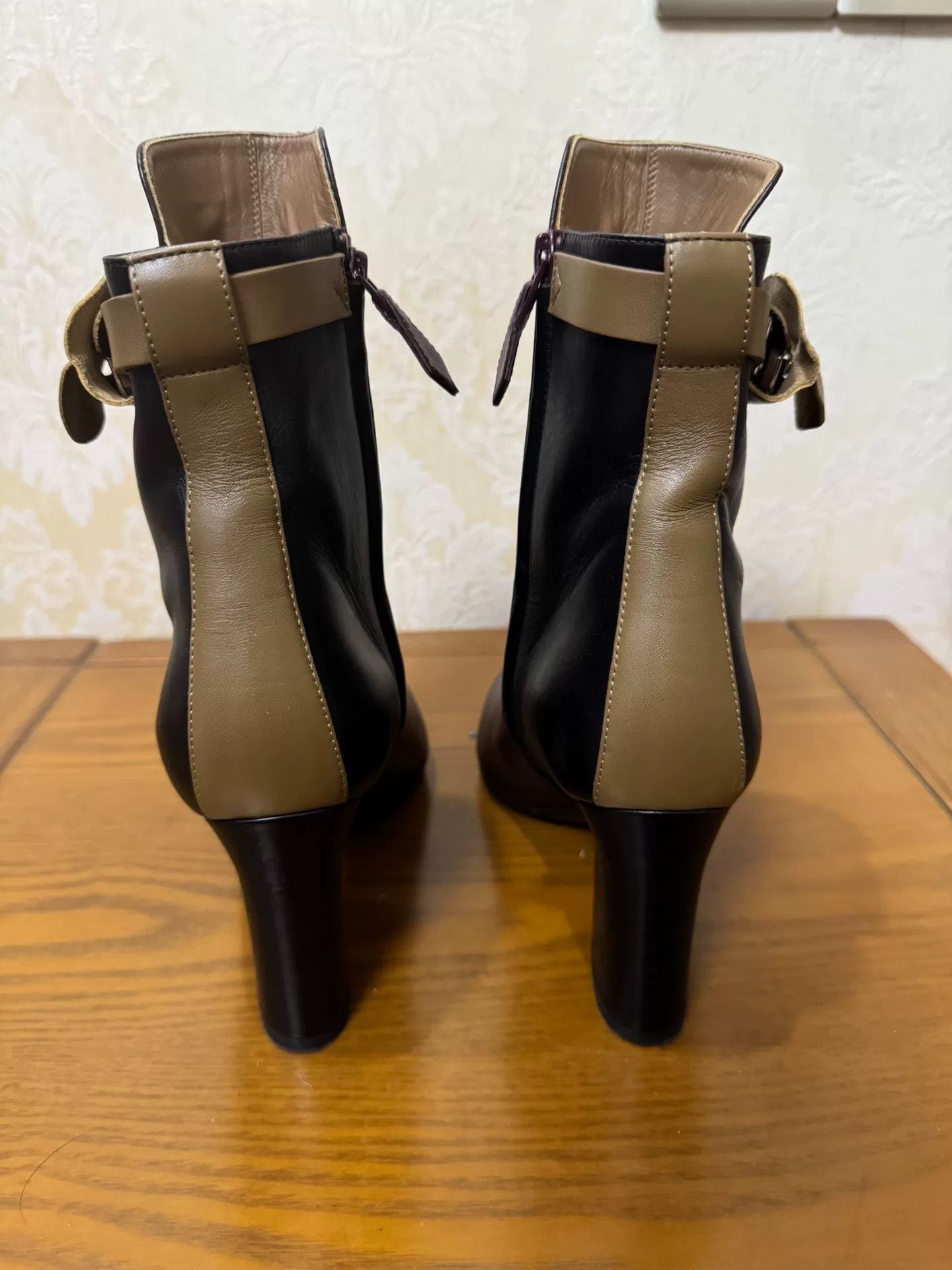 Hermes Hermes Multi Boots us_5 Women Size US 5 / IT 35 - 3 Thumbnail