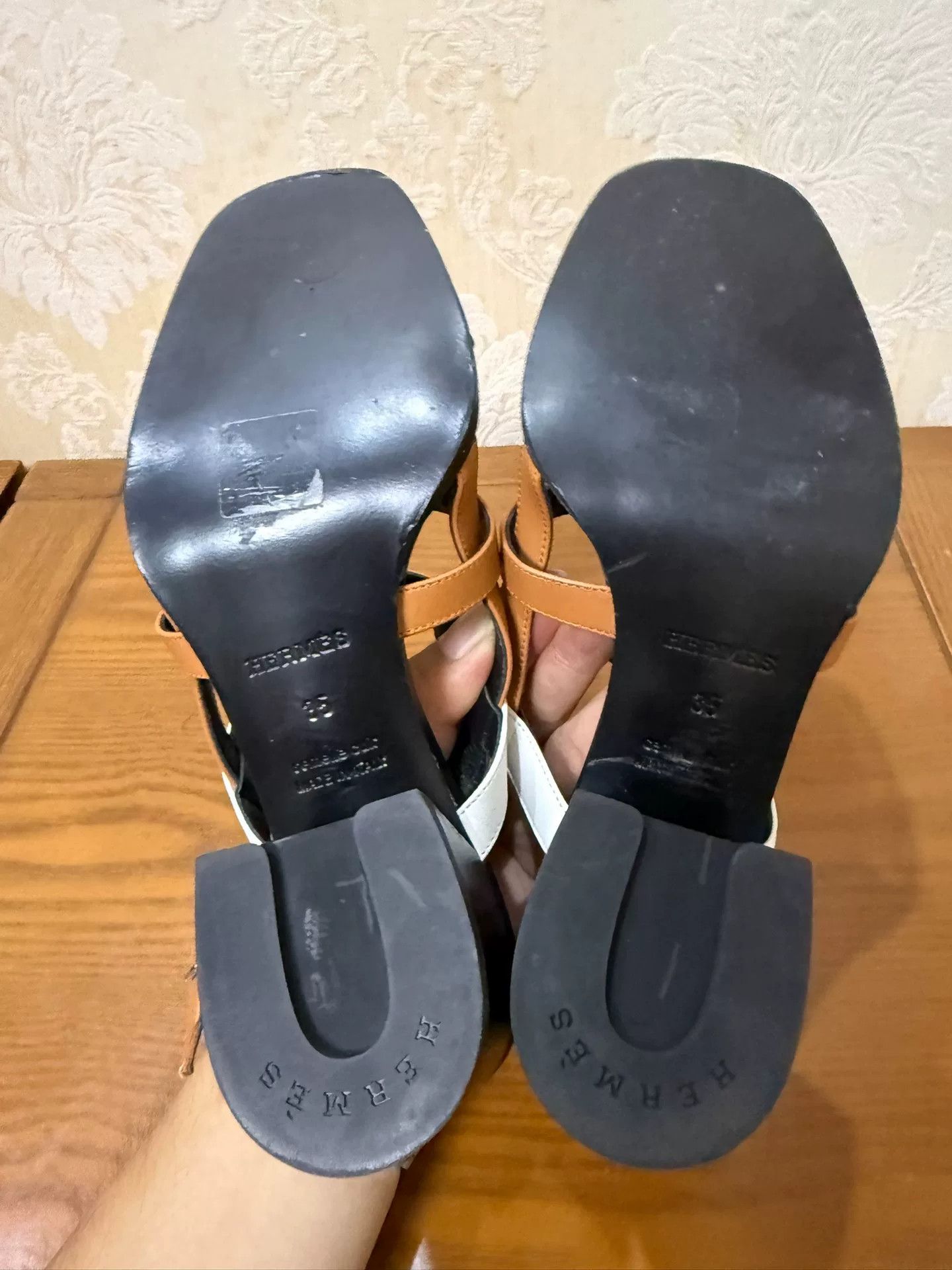 Hermes Hermes Silver Sandals us_7 Women Size US 7 / IT 37 - 4 Thumbnail