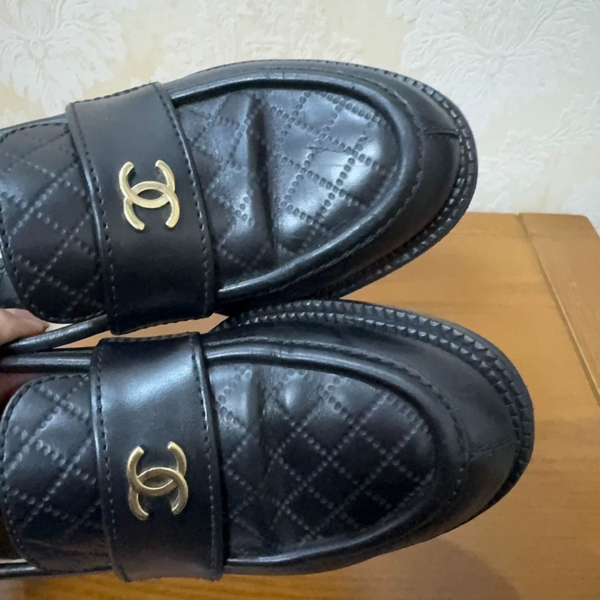 Chanel Chanel Orange Lowtop Sneakers us_6 Women Size US 6 / IT 36 - 7 Thumbnail