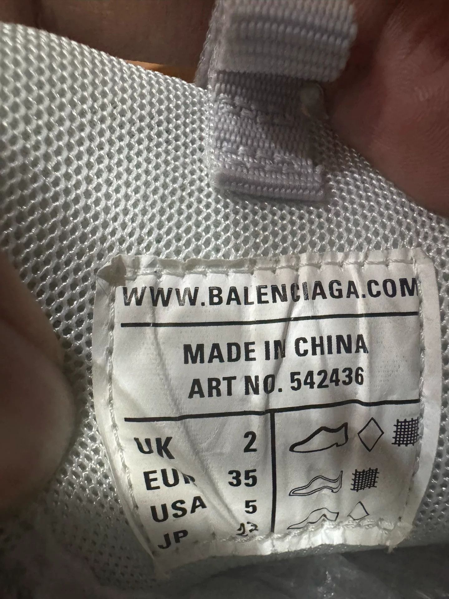 Balenciaga Balenciaga Orange Lowtop Sneakers us_5 Women Size US 5 / IT 35 - 5 Thumbnail
