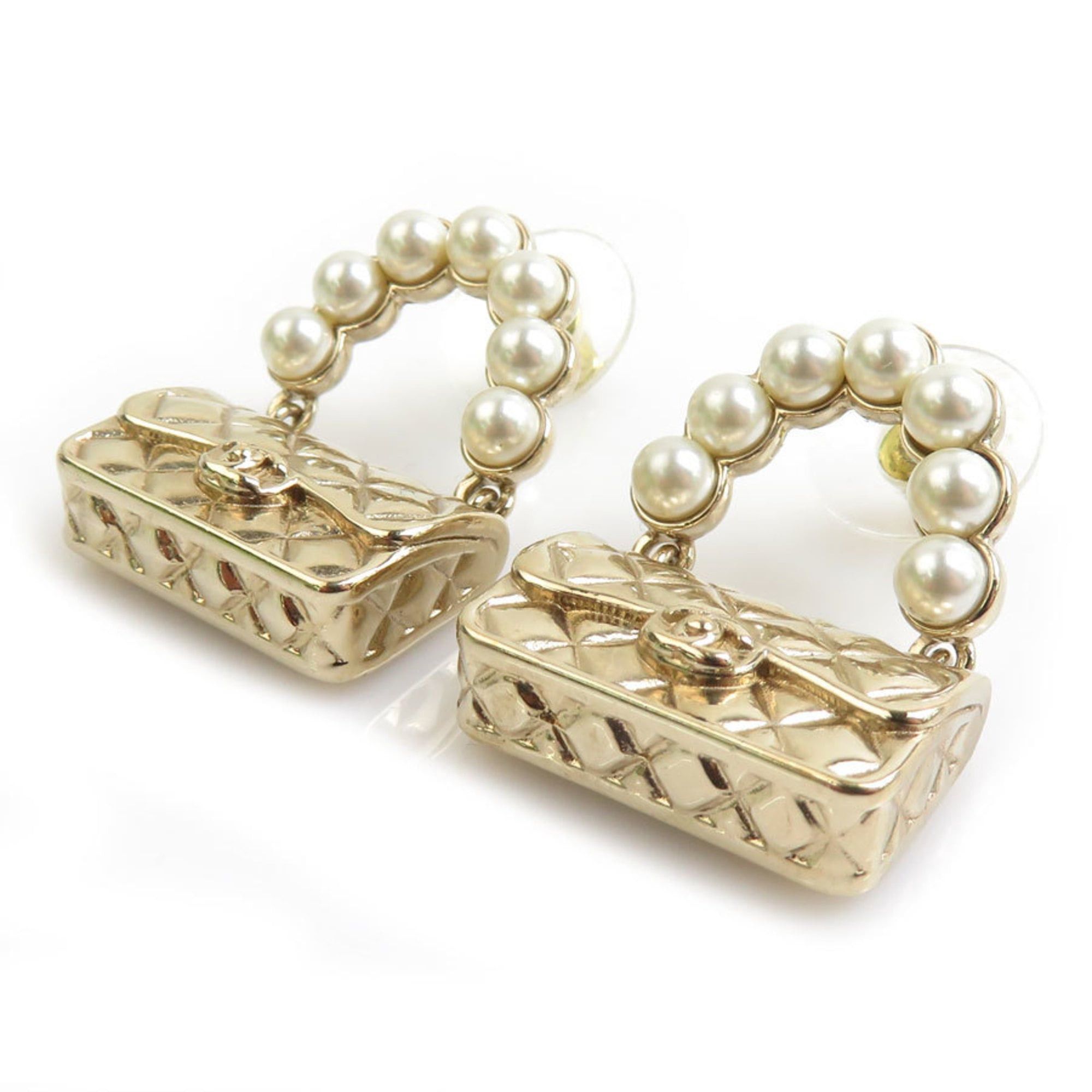 Chanel Chanel earrings, Matelassé design, metal, faux pearl, gold, women's, free shipping, h32051i Size ONE SIZE - 2 Thumbnail
